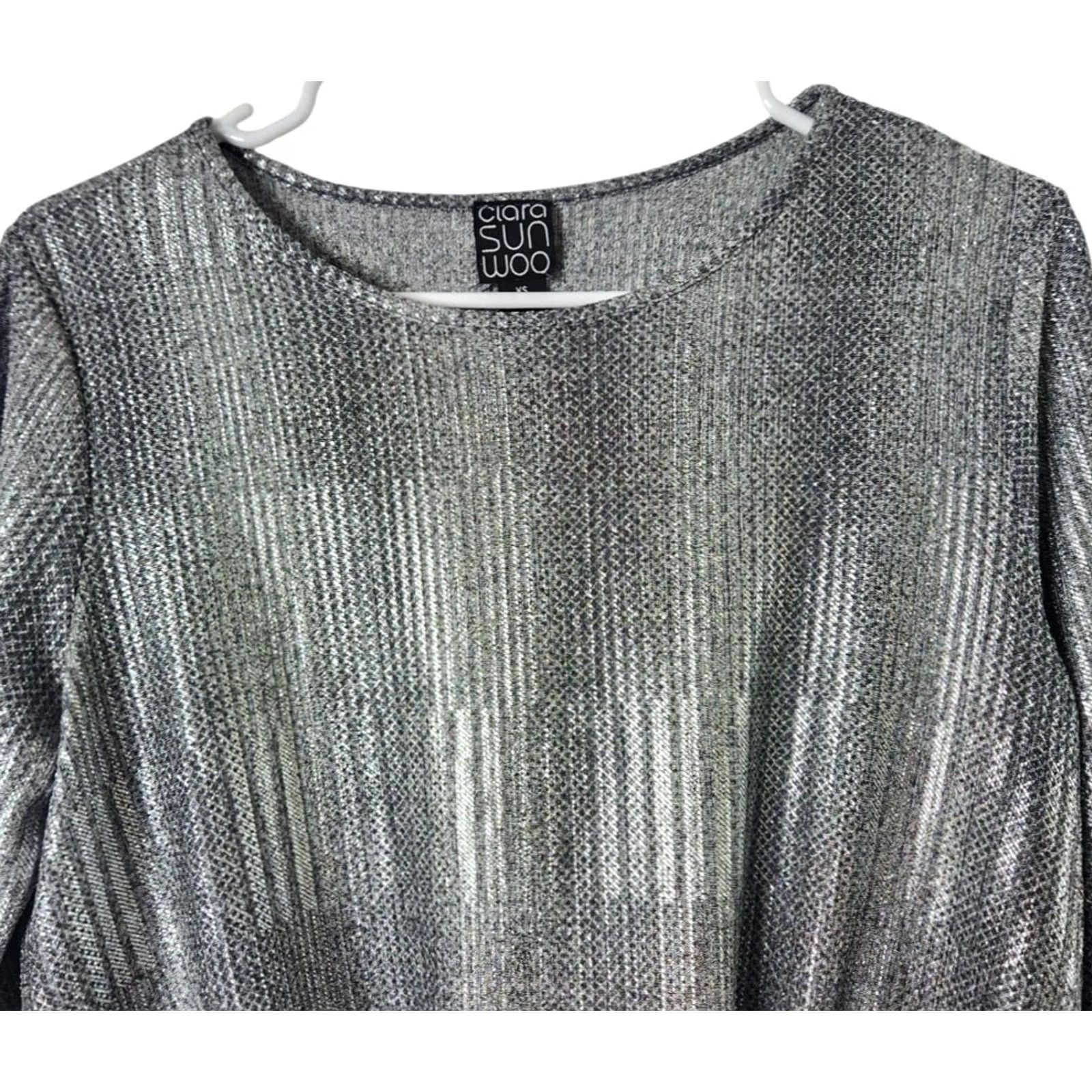 Vintage Clara Sun Woo Womens XS Shiny Metallic Top 3/4 Sleeve Silver Blouse Shirt Size XS / US 0-2 / IT 36-38 - 3 Thumbnail