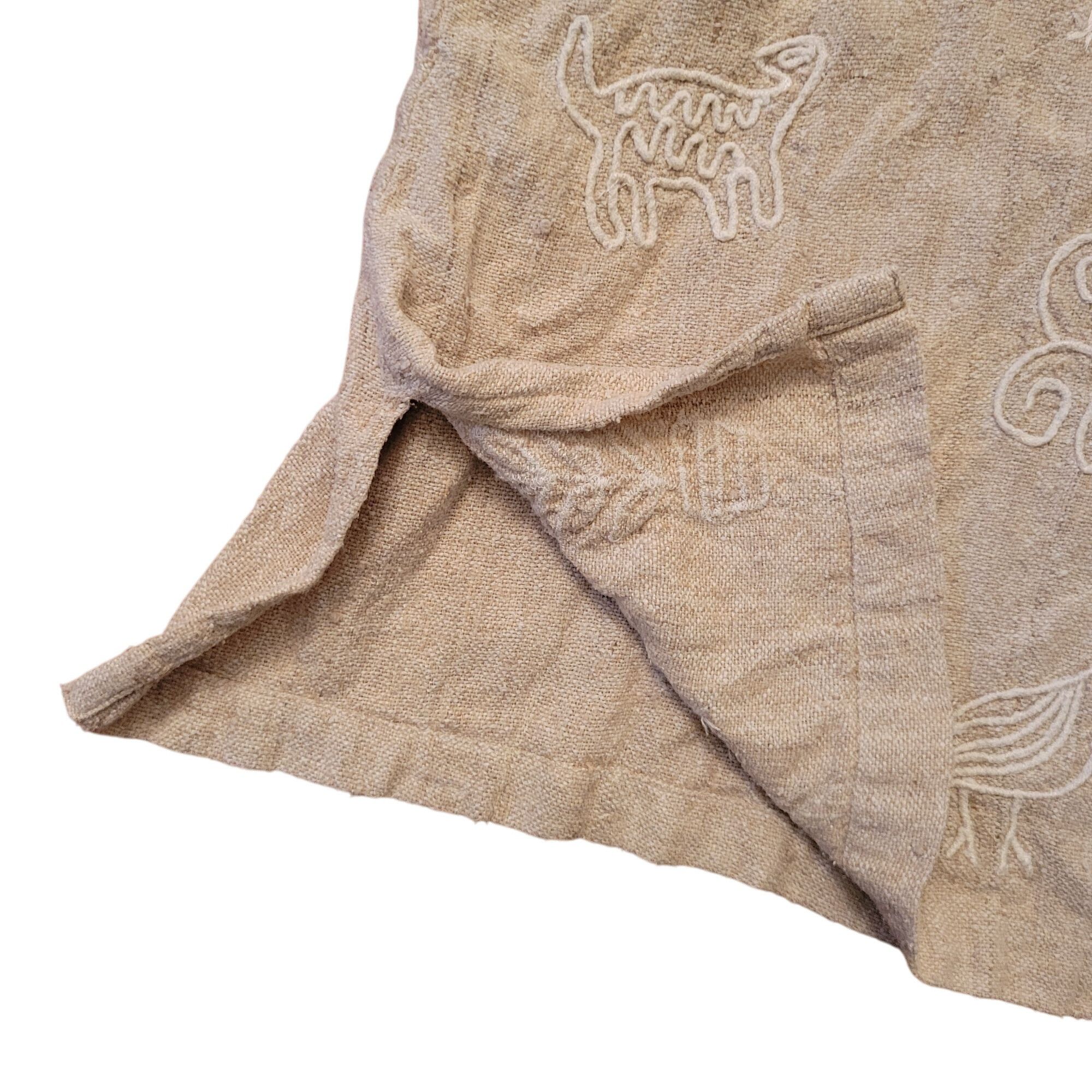 Vintage Chicos Design 3 Beige Embroidered Silk Button Up Blouse XL 1 Size XL / US 12-14 / IT 48-50 - 4 Thumbnail