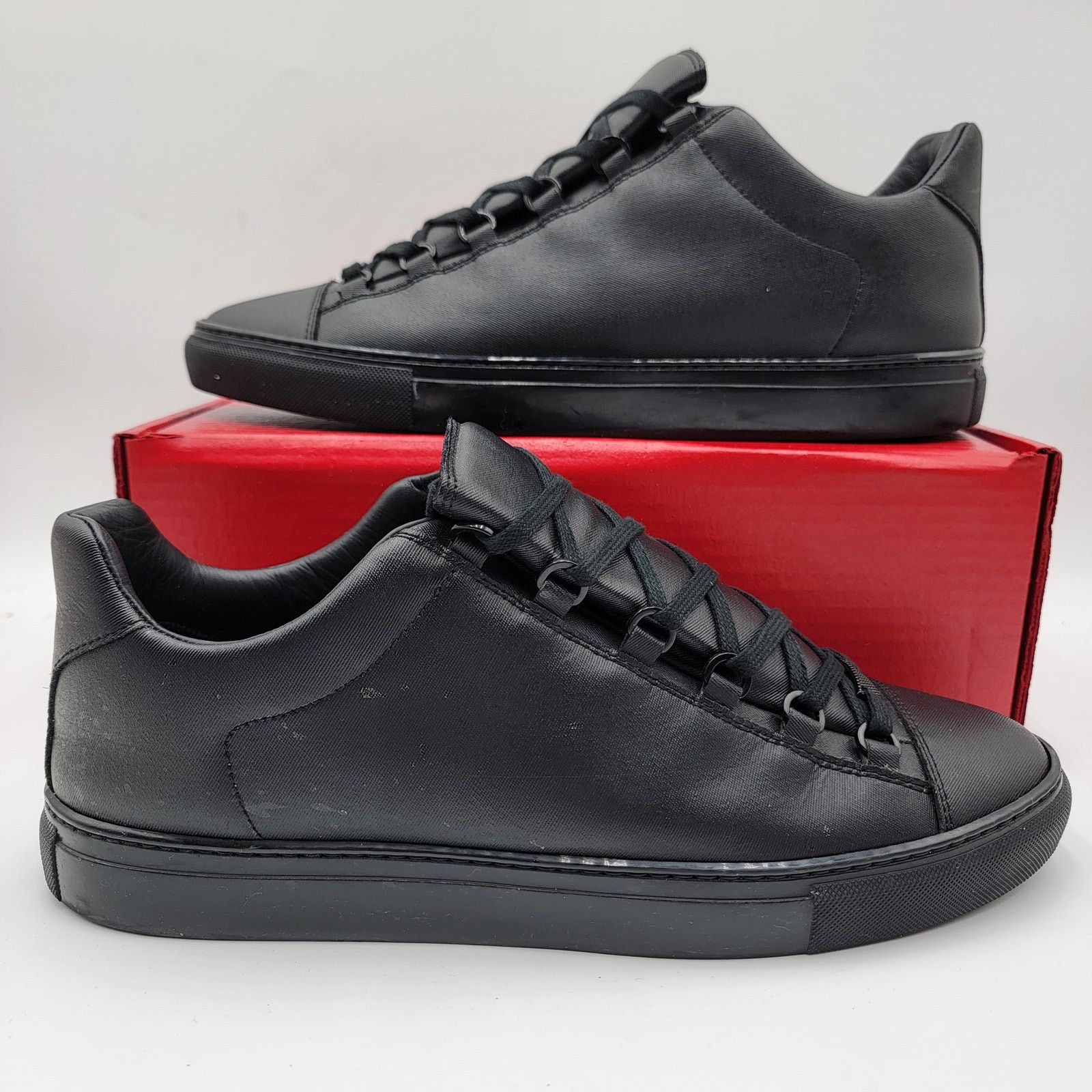 Balenciaga Arena Low Triple Black Sz 45 373400 Preowned (406