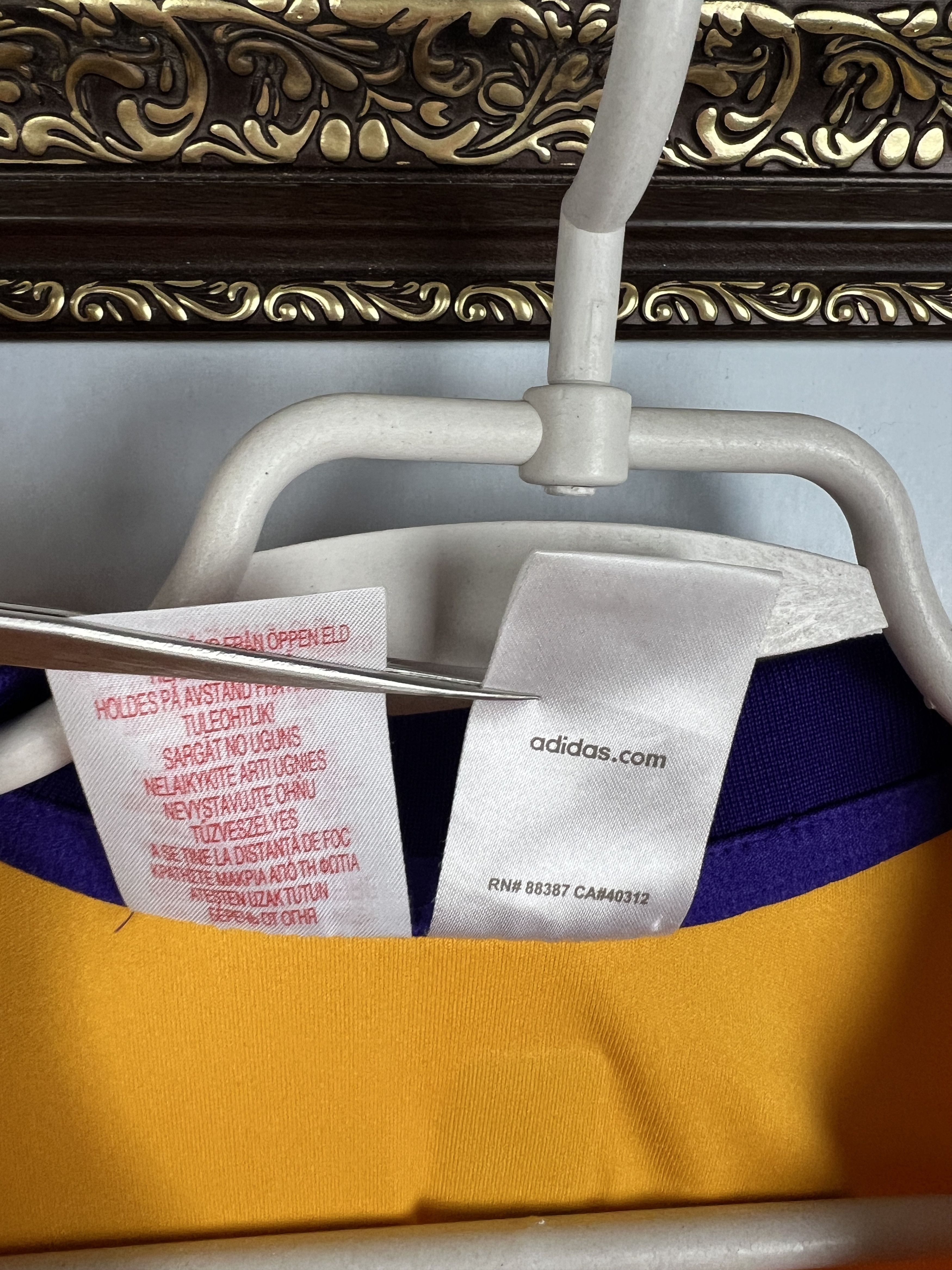 Adidas Los Angeles Lakers NBA Bryant Jersey Shirt Hype Size Boys M Size US XXS / EU 40 - 6 Thumbnail