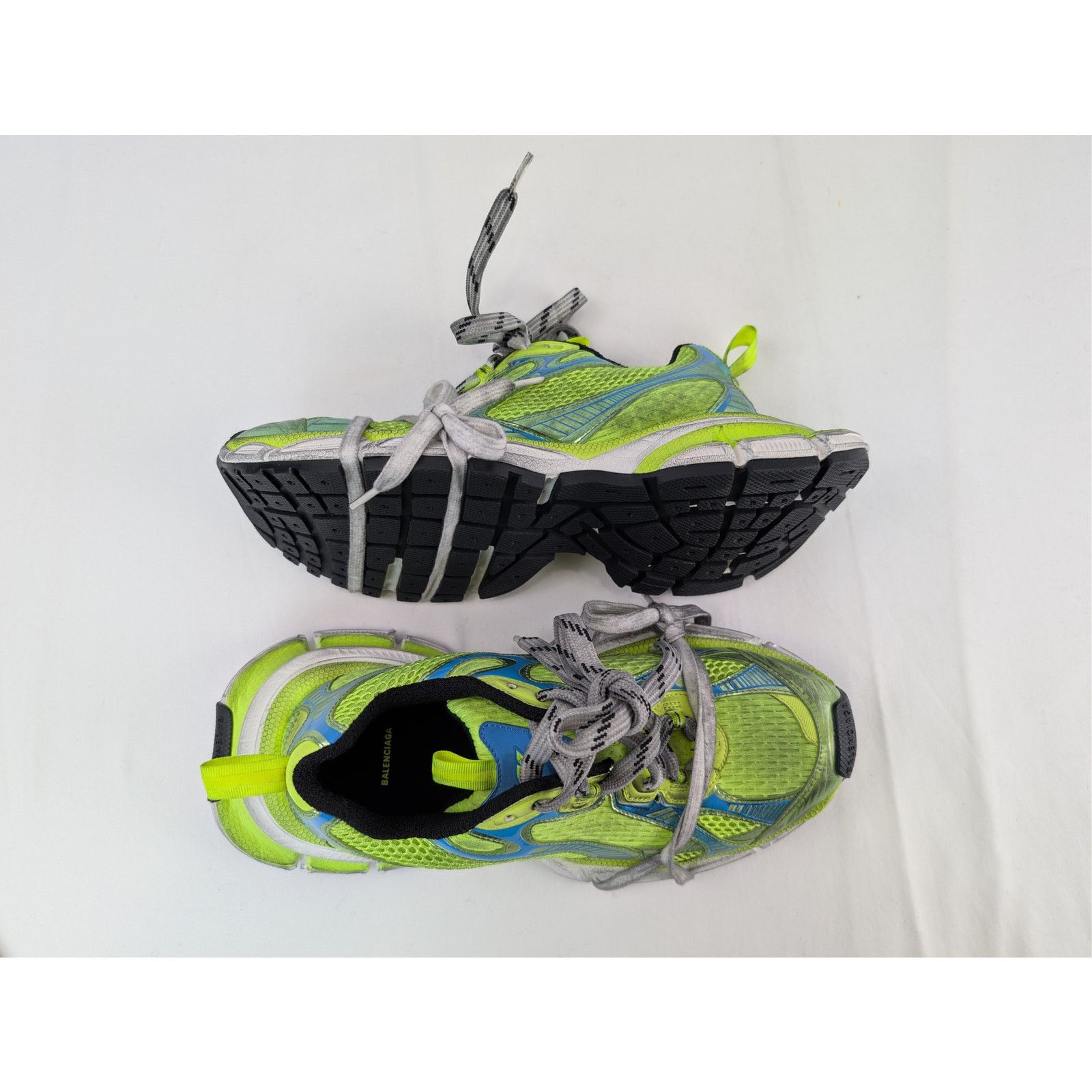 Balenciaga o1rshd1 3XL Low-Top Sneakers in Fluo Yellow / Blue Size US 10 / EU 43 - 1 Thumbnail