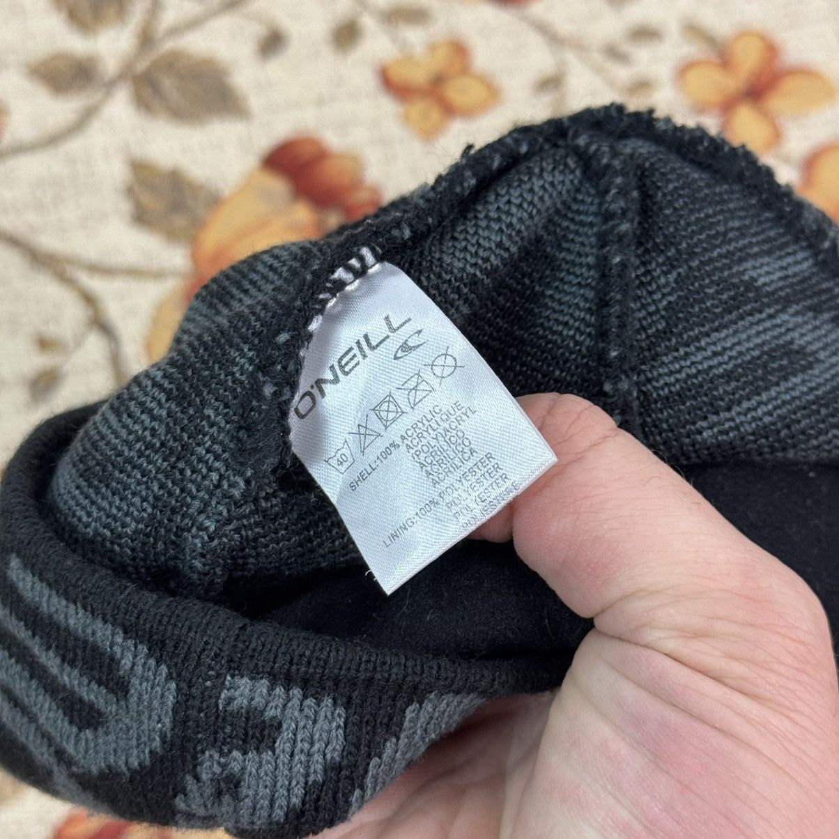 Arc'teryx × O'Neill × Vintage Vintage O’neill y2k black beanie hat arcteryx swag oakley Size ONE SIZE - 4 Thumbnail