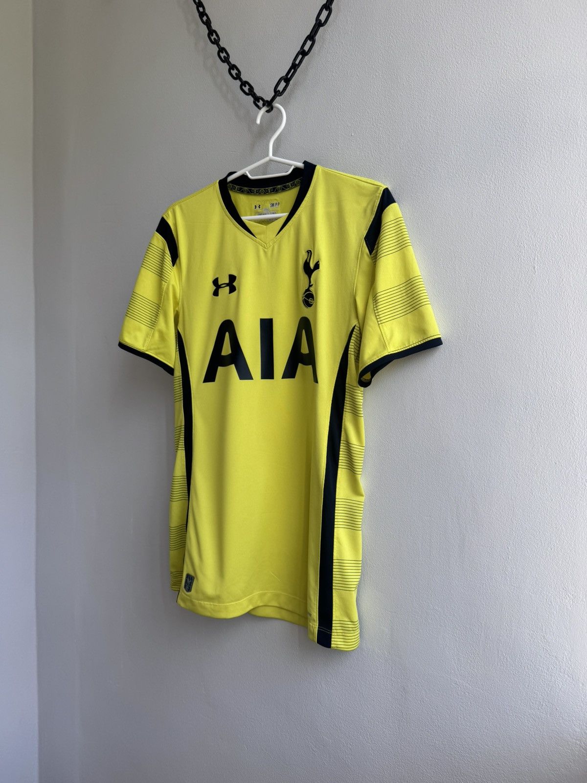 Under Armour TOTTENHAM HOTSPUR 2014 2015 SHIRT FOOTBALL SOCCER JERSEY Size US S / EU 44-46 / 1 - 2 Thumbnail
