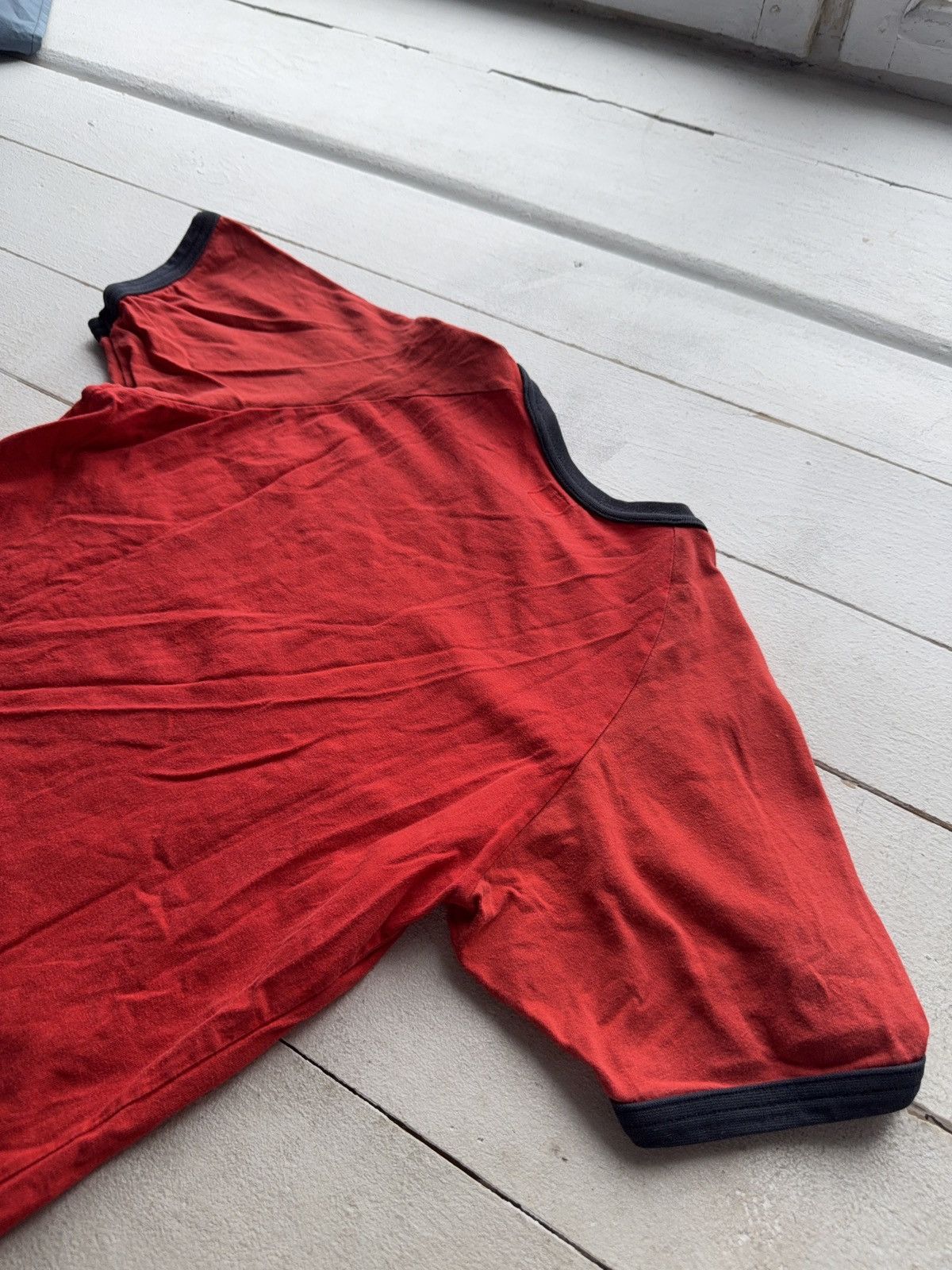 Adidas Vintage 00s Retro Adidas Original Red Faded T shirt Y2K Size US M / EU 48-50 / 2 - 11 Thumbnail