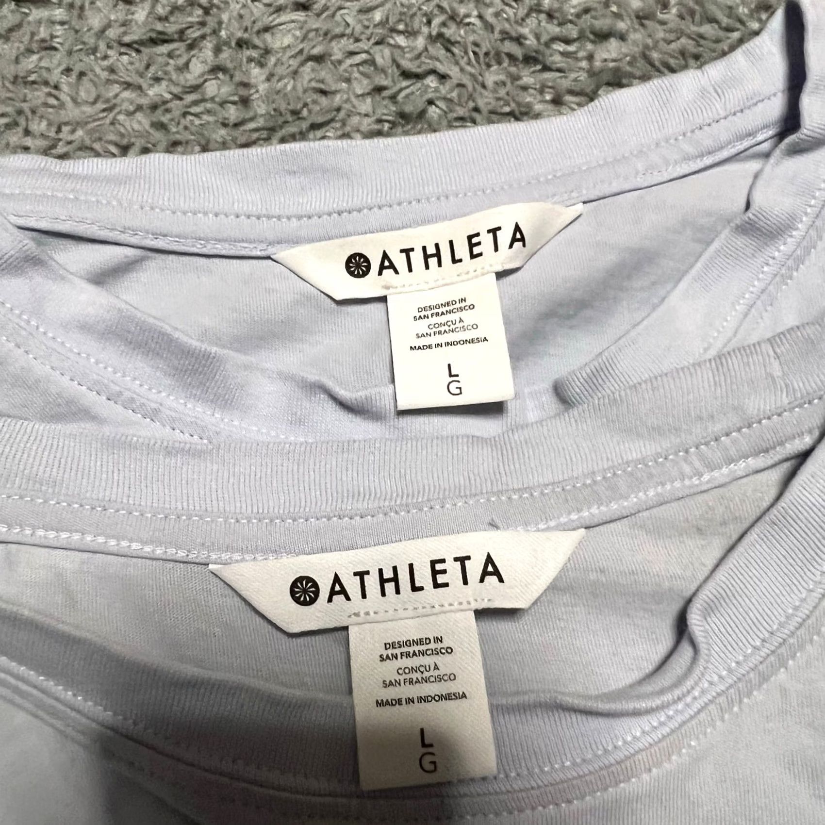 Athleta Athleta T-Shirt Womens Large Blue Crew Shirt Attletic***, Light discoloration Size L / US 10 / IT 46 - 4 Thumbnail