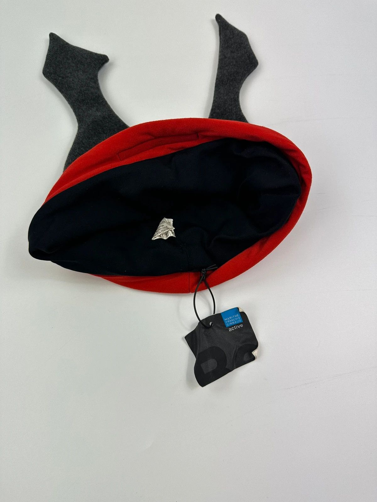 Marithe + Francois Girbaud Marithé + Francois Girbaud 90´s Devil Horns Beanie - O.S Size ONE SIZE - 8 Thumbnail