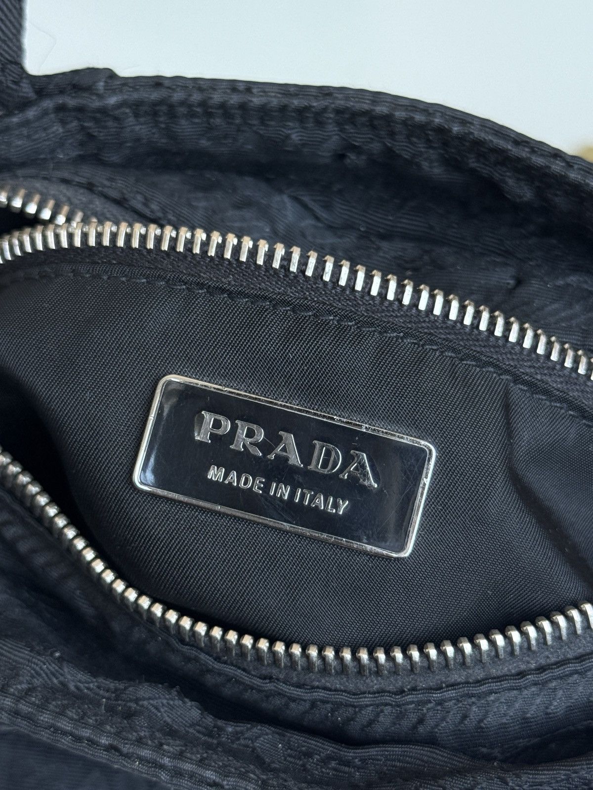 Designer × Prada × Vintage Vintage Prada Tessuto city handbag avantgarde archive luxury Size ONE SIZE - 8 Thumbnail