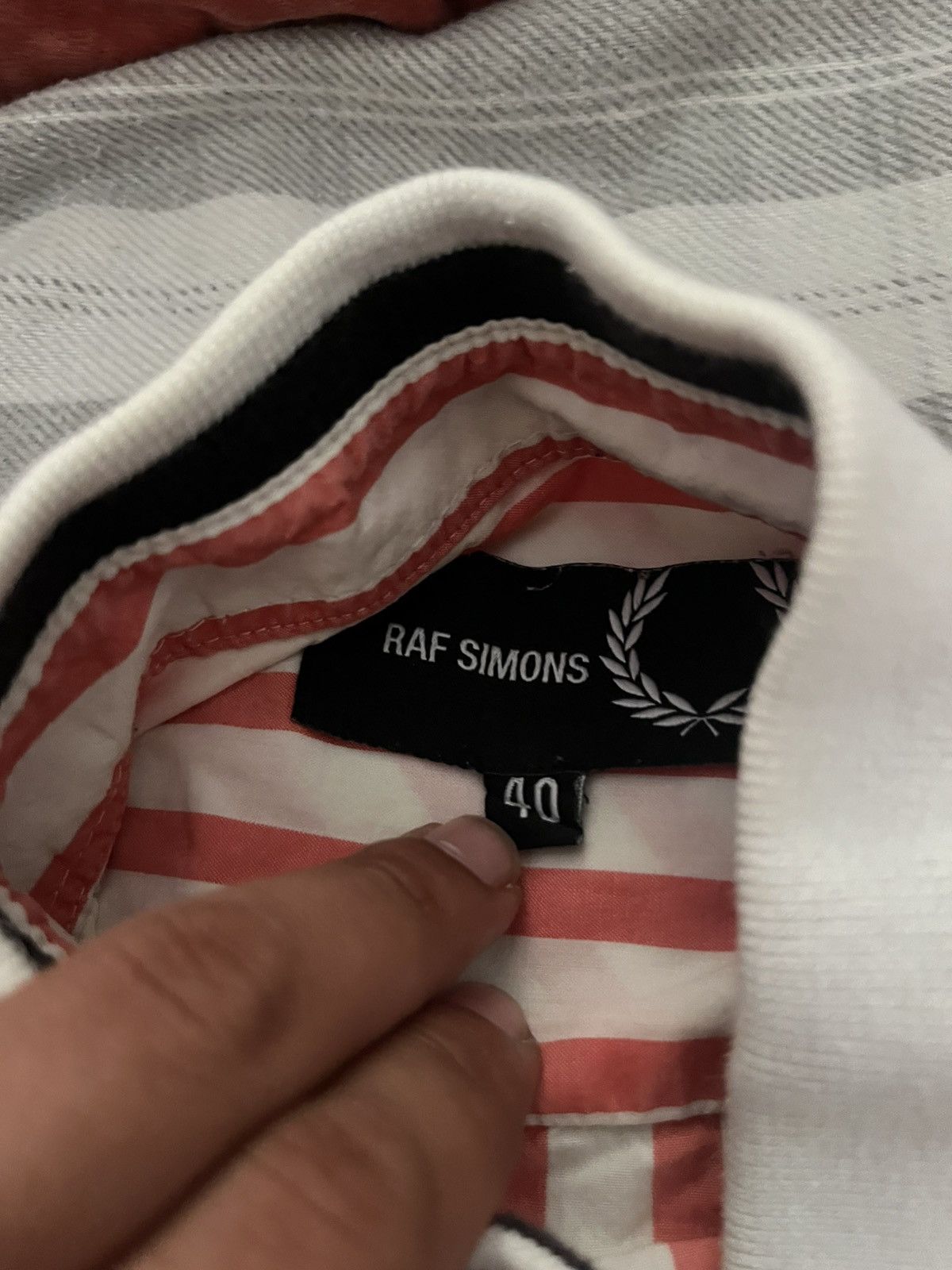 Fred Perry × Raf Simons Raf Simons x Fred Perry Pink and White Formal Striped Shirt Size US XS / EU 42 / 0 - 4 Thumbnail