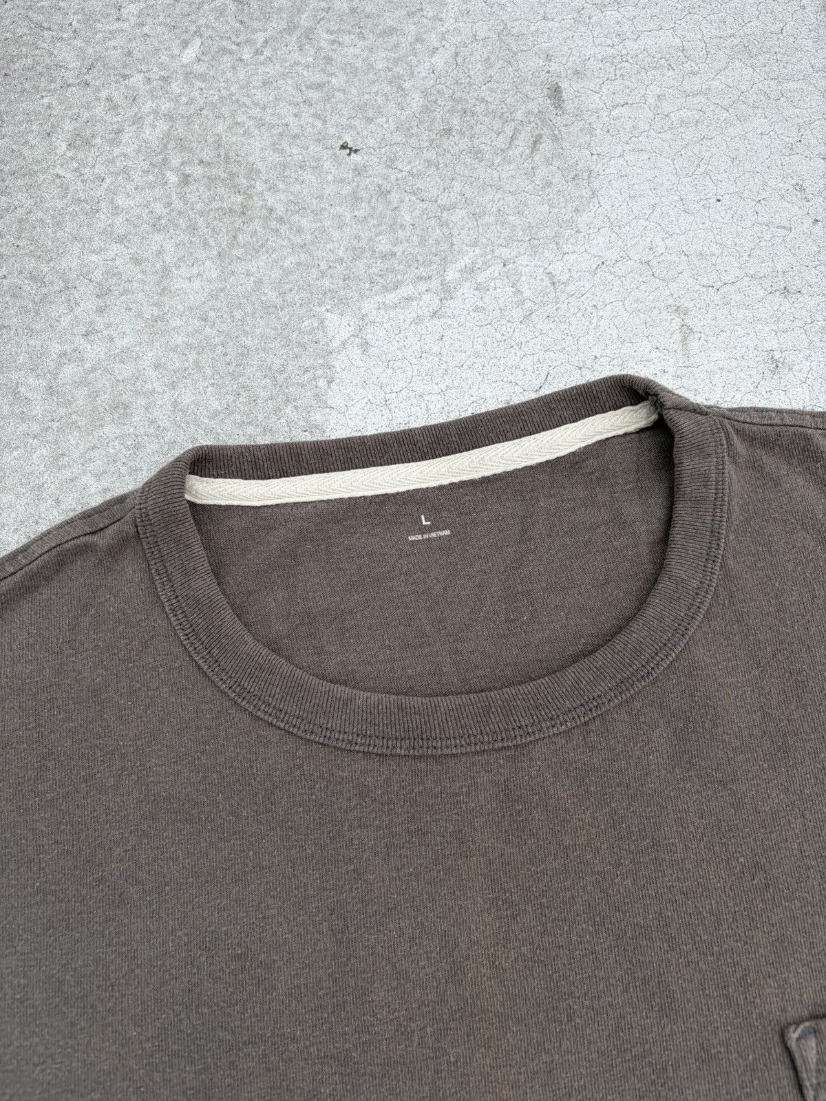 Muji MUJI heavyweight grey cotton pocket T shirt large sun faded Size US L / EU 52-54 / 3 - 2 Thumbnail