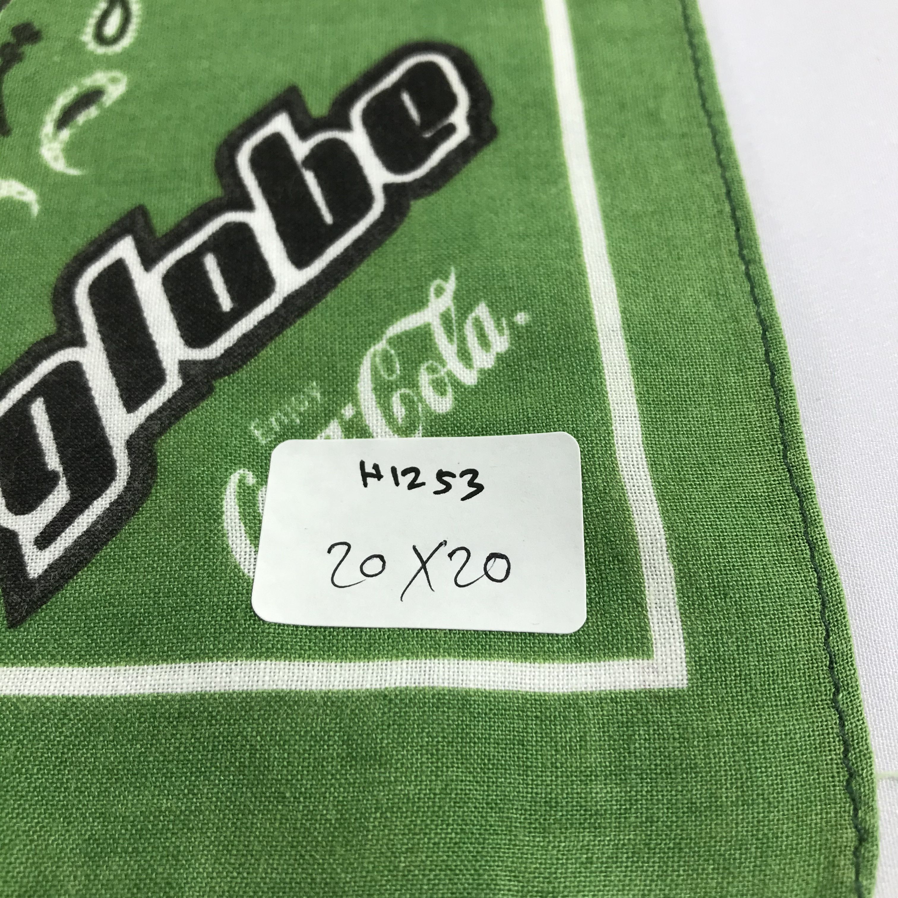 Coca Cola × Globe Globe X Coca-Cola Handkerchief Neckerchief Bandana H1253 Size ONE SIZE - 4 Thumbnail