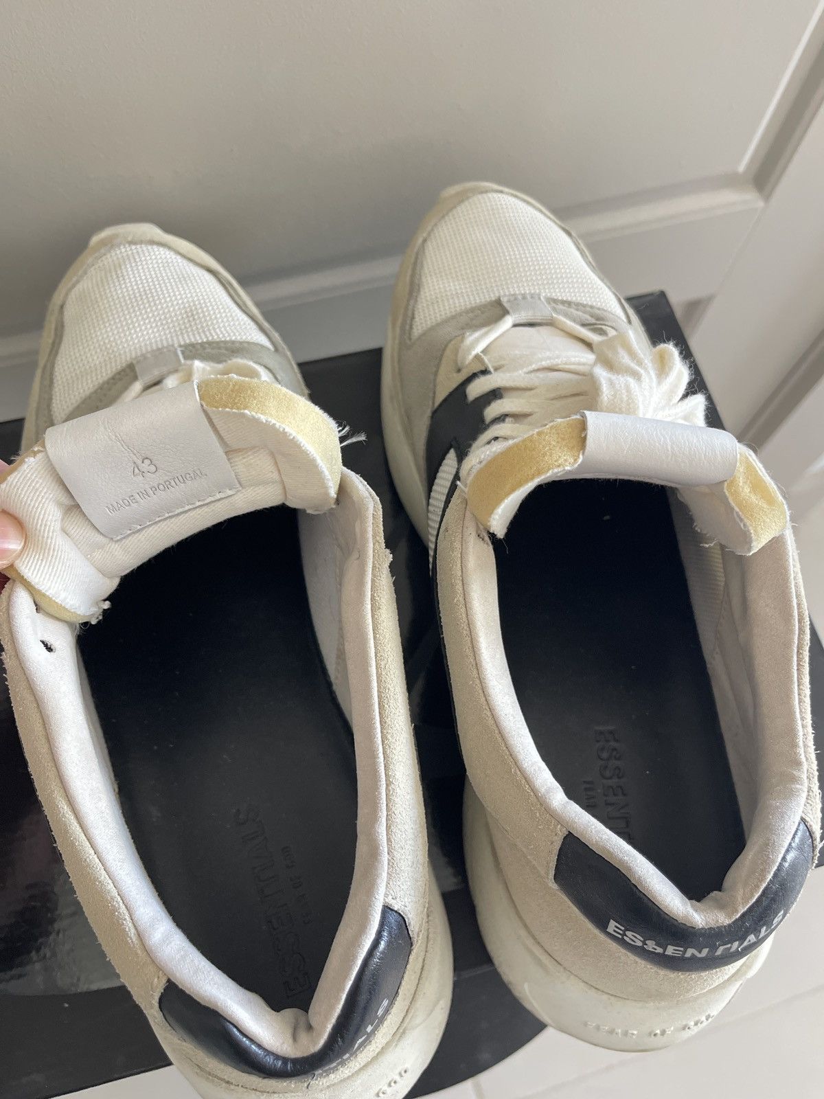 Fear of God Fear of God Essentials Distance Grey Green Size US 10.5 / EU 43-44 - 6 Thumbnail