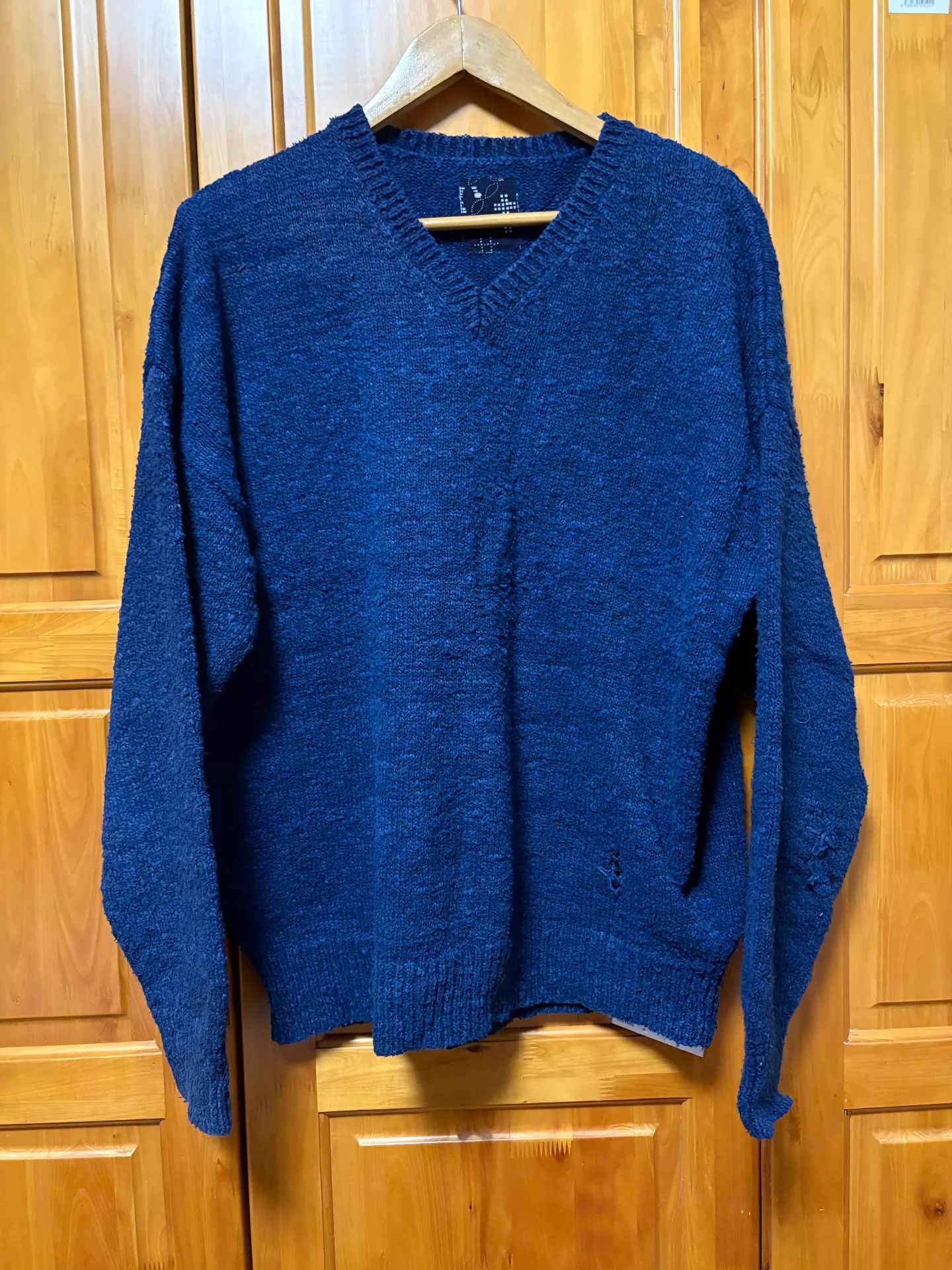 Visvim VISVIM ICT AMPLUS V-NECK Dk.Indigo Distressed 3 Size US L / EU 52-54 / 3 - 1 Thumbnail