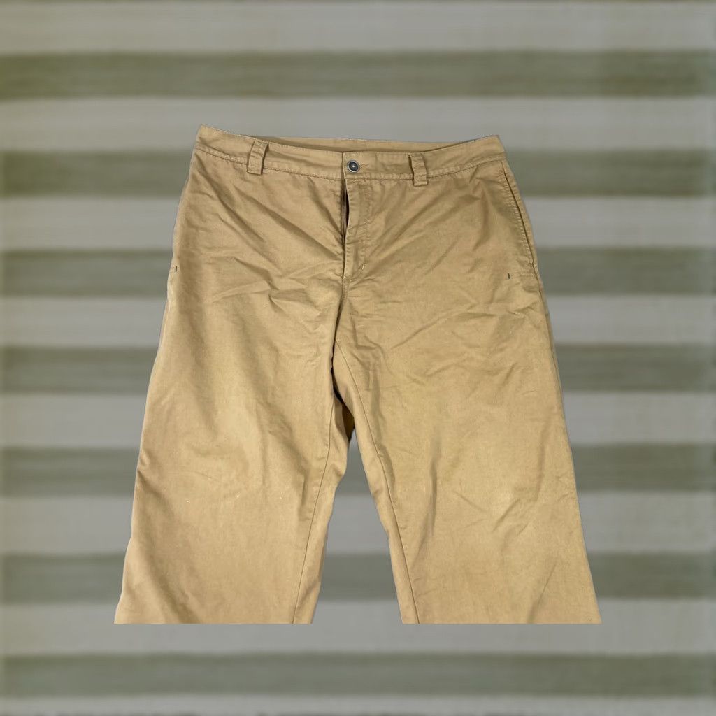 The North Face The North Face Chino Pants Mens 36 Khaki Beige Straight Leg Waistband Pockets Size US 36 / EU 52 - 1 Thumbnail