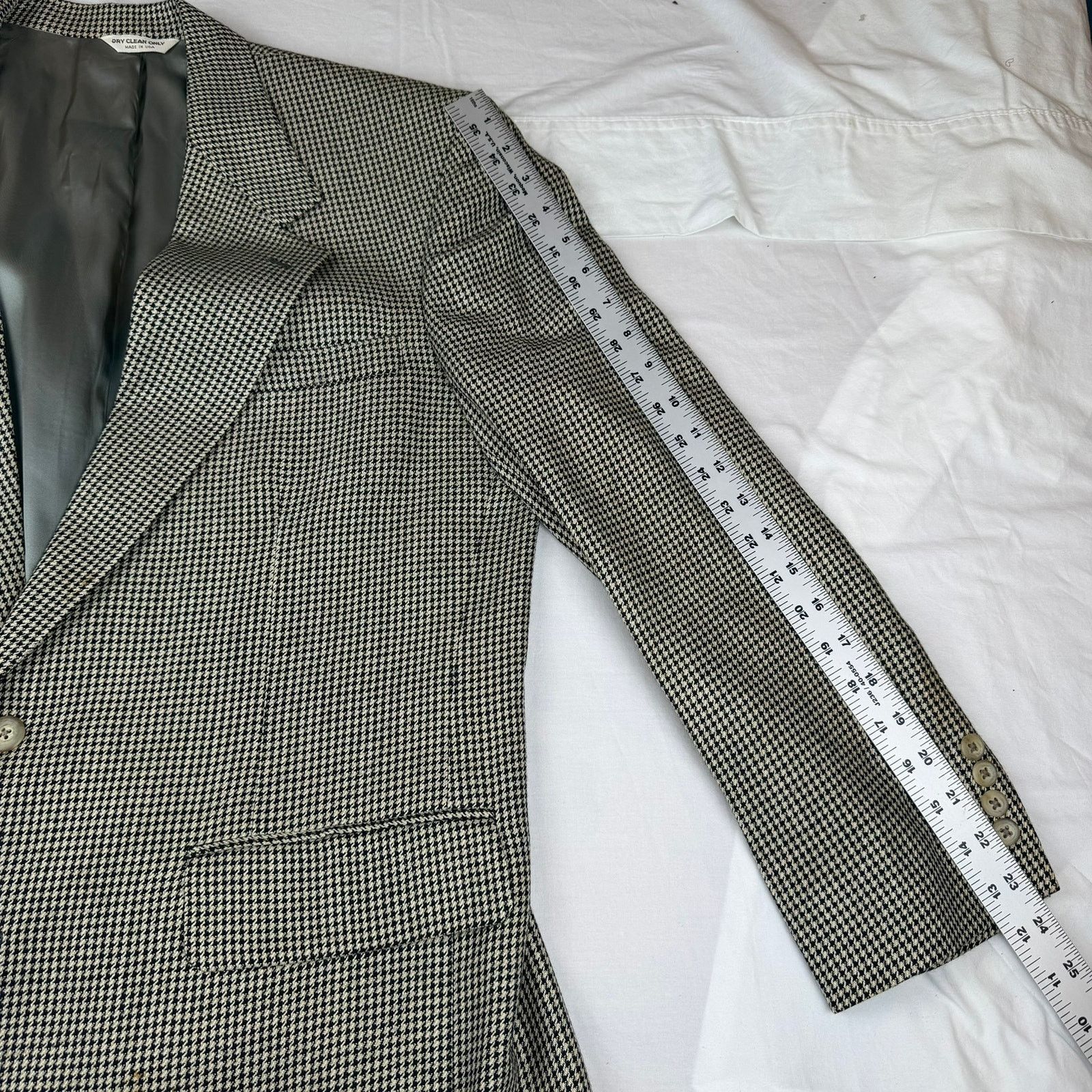 Bill Blass Bill Blass Hechts Houndstooth Blazer - Size 42R (Approx) Size 42R - 7 Thumbnail