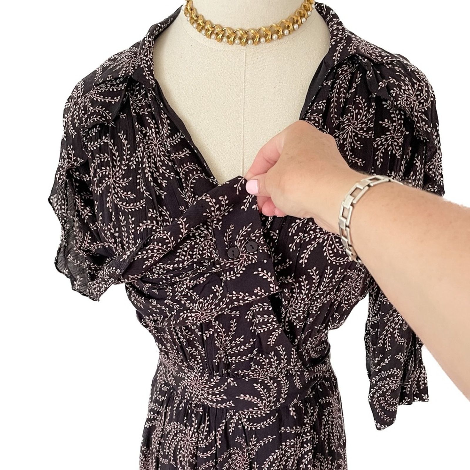 ba&sh Ba&sh Corazon Ruffle Wrap Mini Dress Floral Size XS Size XS / US 0-2 / IT 36-38 - 9 Thumbnail