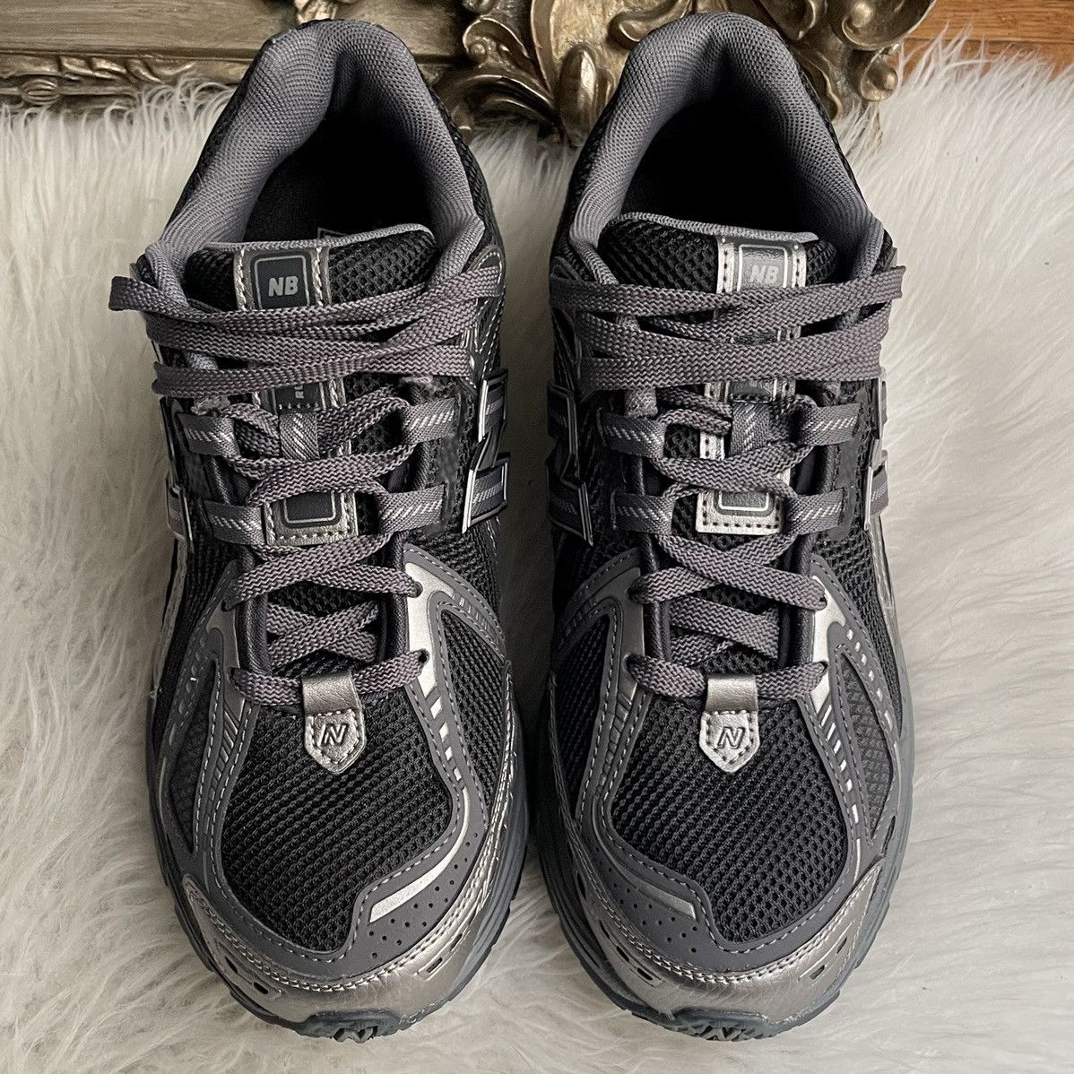 New Balance New Balance 1906R Phantom Dark Grey Metallic Silver Size US 8 / EU 41 - 6 Thumbnail