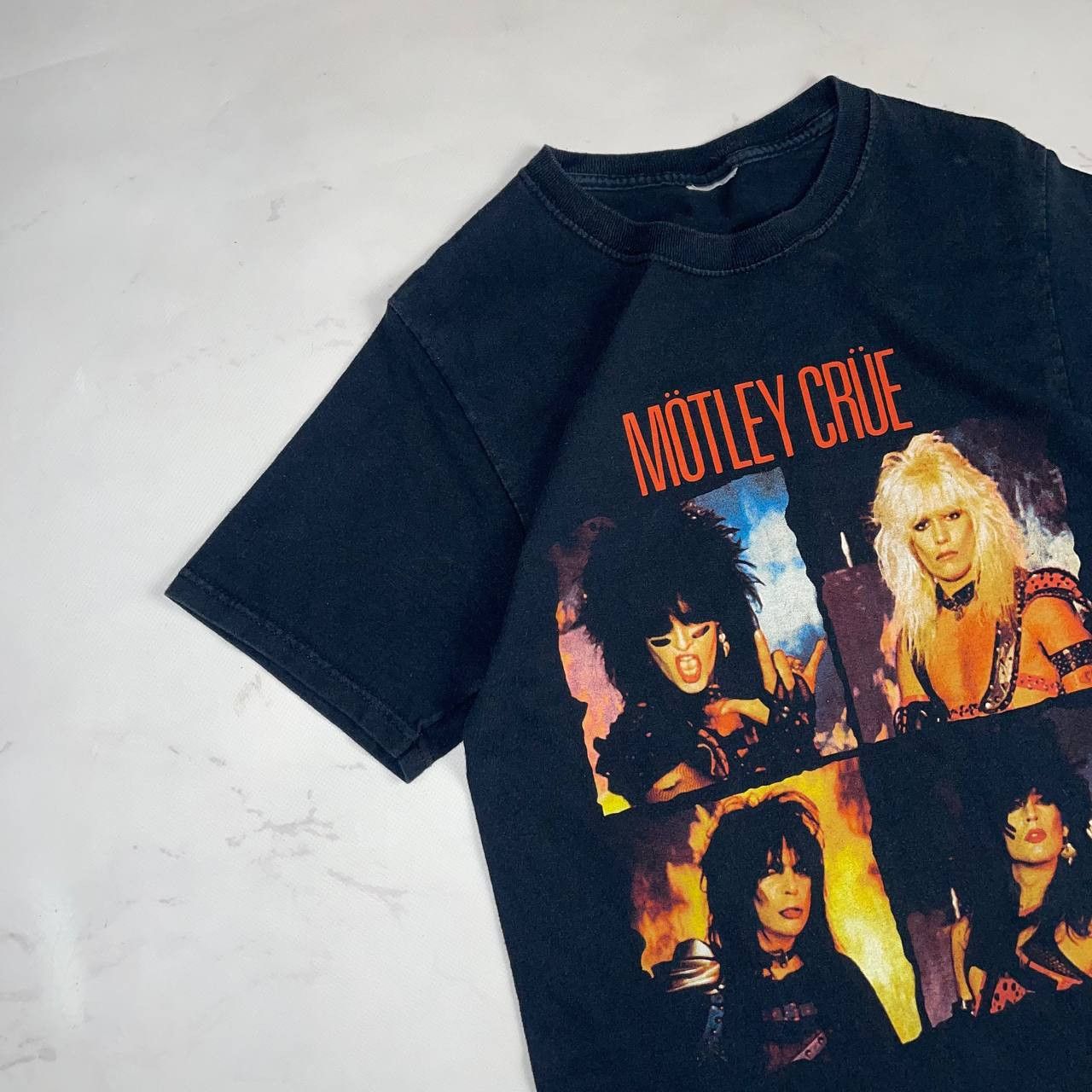 Vintage Band Tees × Vintage Mens Vintage Motley Crue T Shirt rock Size US M / EU 48-50 / 2 - 4 Thumbnail