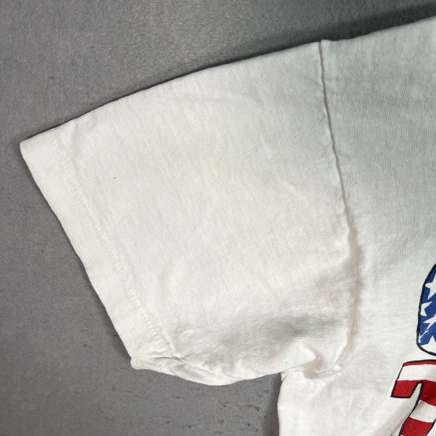 Fruit Of The Loom VINTAGE 1990s Desert Storm Gig Em Troops T Shirt Adult Large White Mens Graphic Tee Size US L / EU 52-54 / 3 - 7 Thumbnail