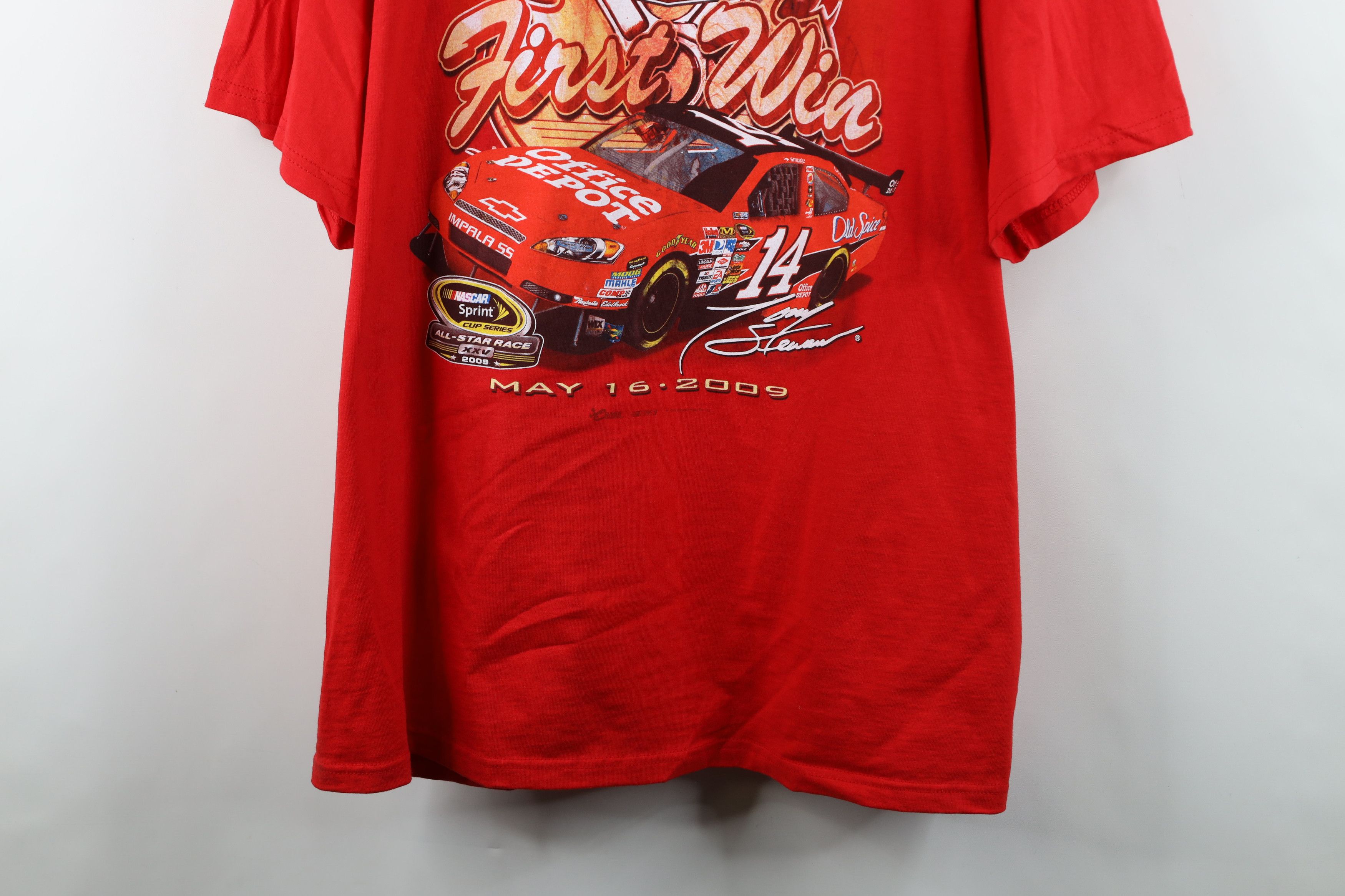 Vintage Vintage Y2K 2009 NASCAR Tony Stewart Racing T-Shirt Cotton Size US XXL / EU 58 / 5 - 3 Thumbnail