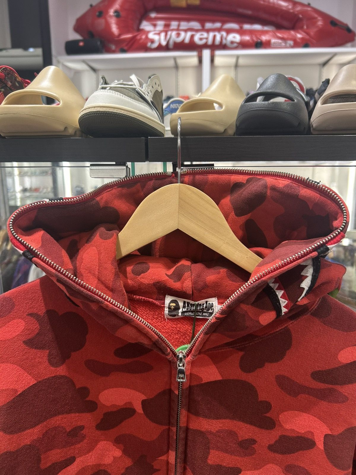 Bape Bape Red camo Shark hoodie Size US L / EU 52-54 / 3 - 4 Thumbnail
