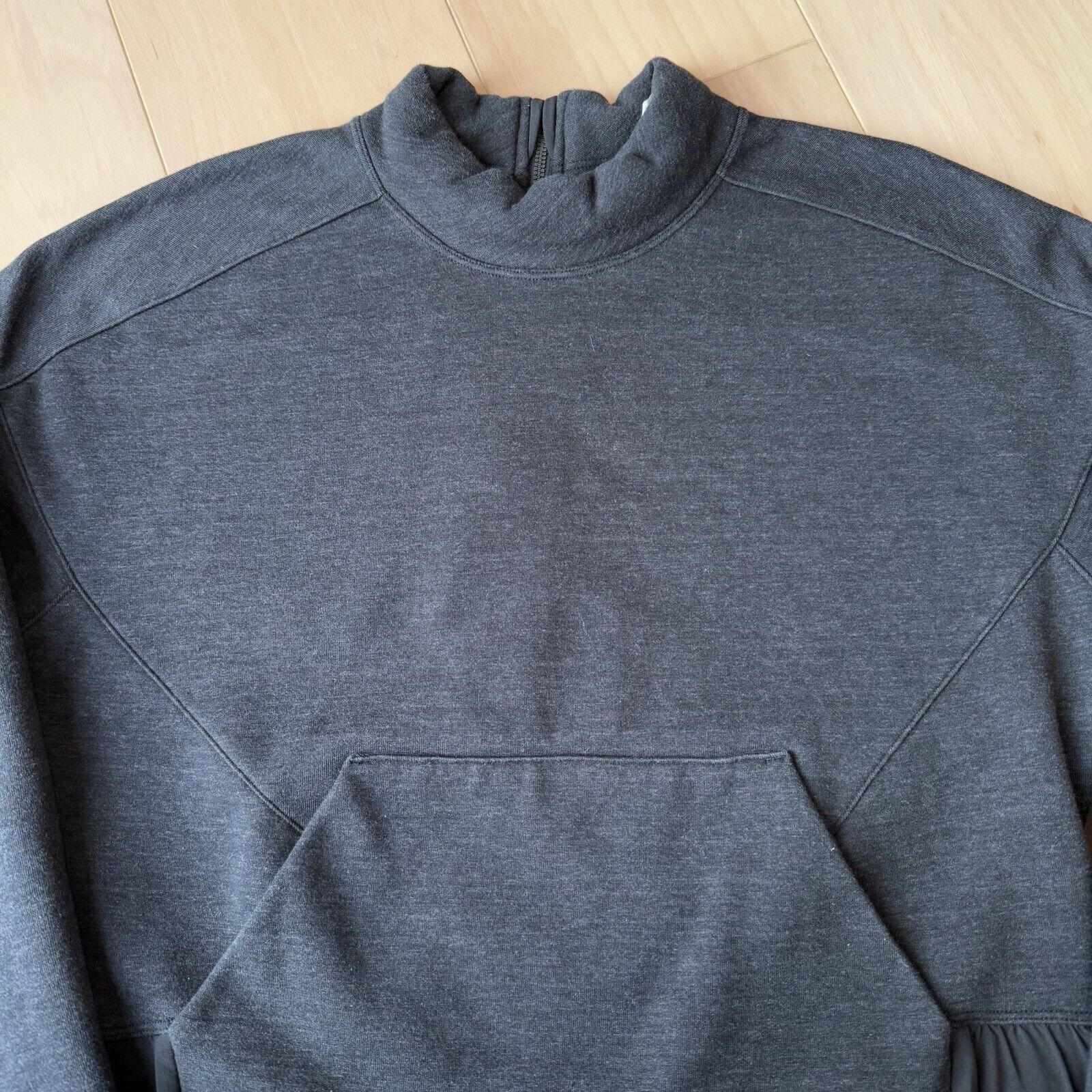 Lululemon Lululemon Light as Warmth Crew 10 Dark Gray Casual Pullover Size L / US 10 / IT 46 - 3 Thumbnail