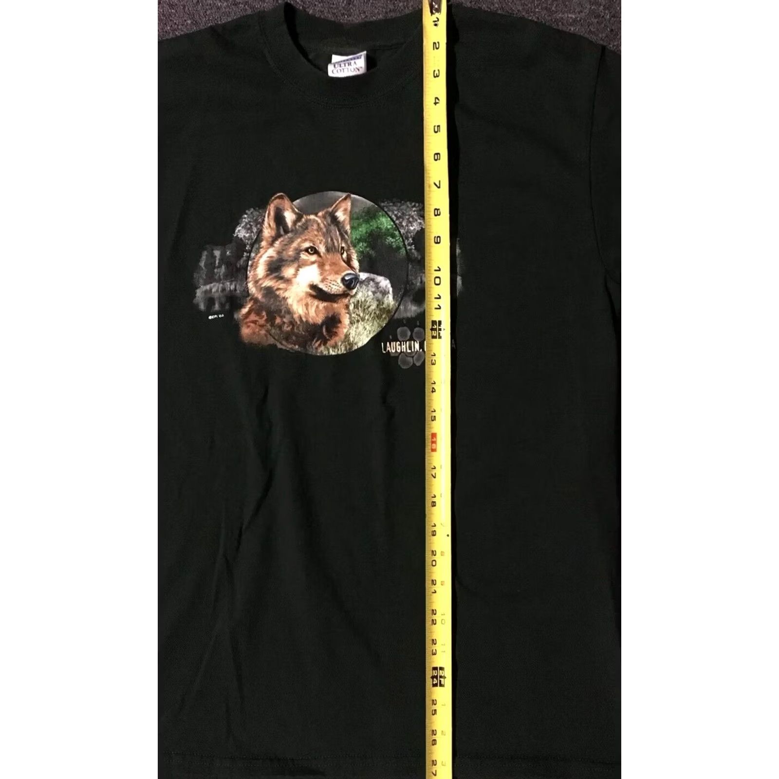 Gildan VINTAGE Nevada Wolf Shirt M Green 90s Bleach Animals Outdoor Nature Grunge USA Shirts Mens Size US M / EU 48-50 / 2 - 7 Thumbnail
