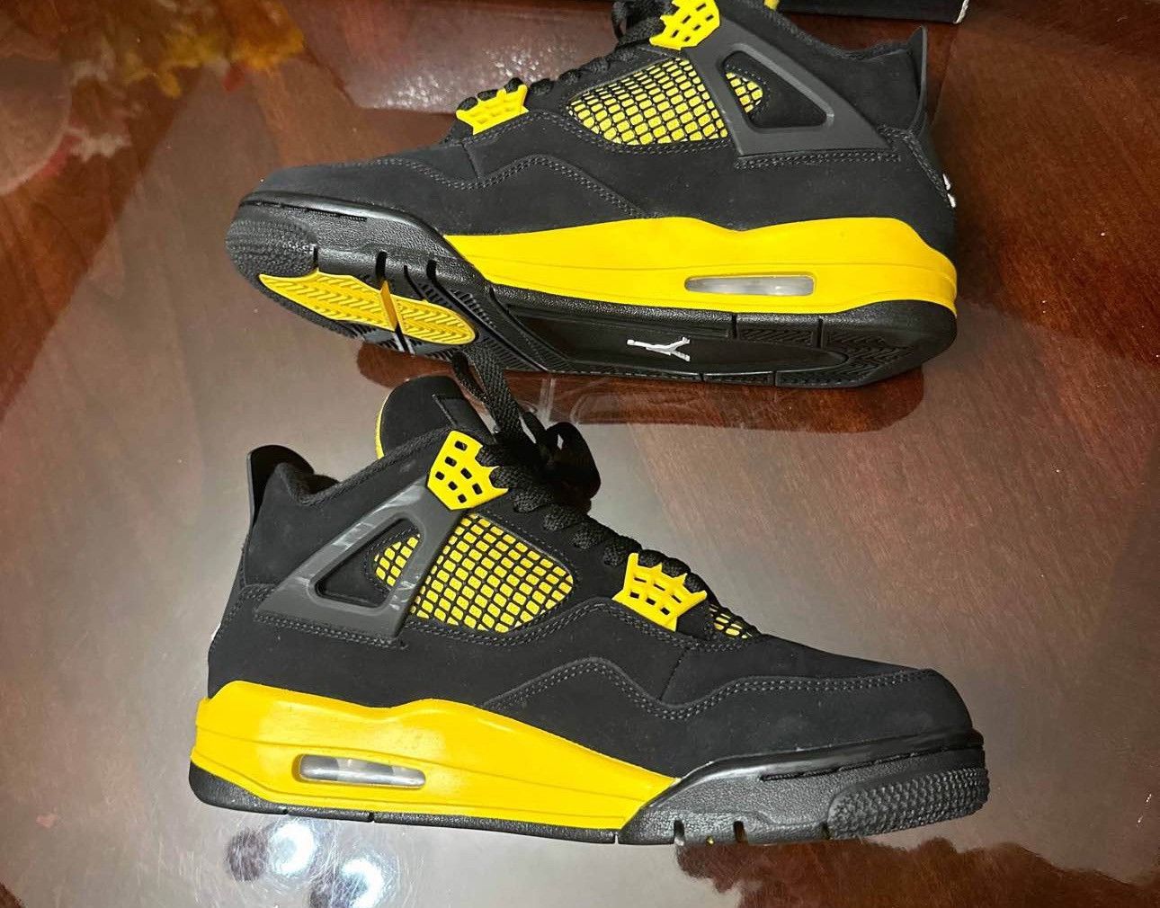 Jordan Brand Jordan 4 yellow thunder Size US 8 / EU 41 - 13 Thumbnail