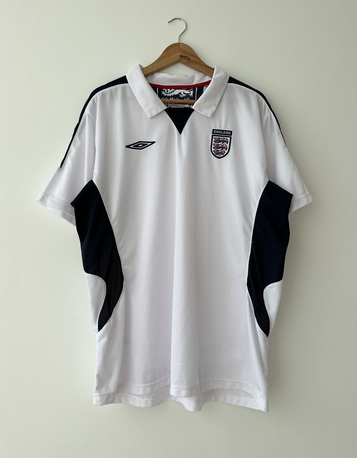 Umbro × Vintage England National Team Vintage Home Shirt Umbro Men's Size XL Size US XL / EU 56 / 4 - 1 Thumbnail