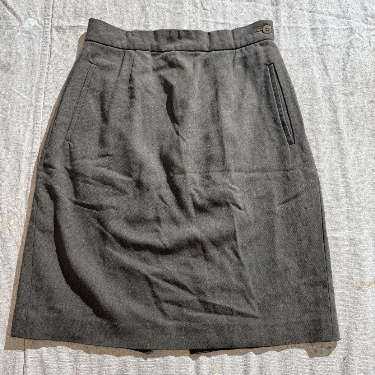 Giorgio Armani × Vintage Vintage Giorgio armani gabardine pencil skirt gray sz 42 Size 28" / US 6 / IT 42 - 1 Thumbnail