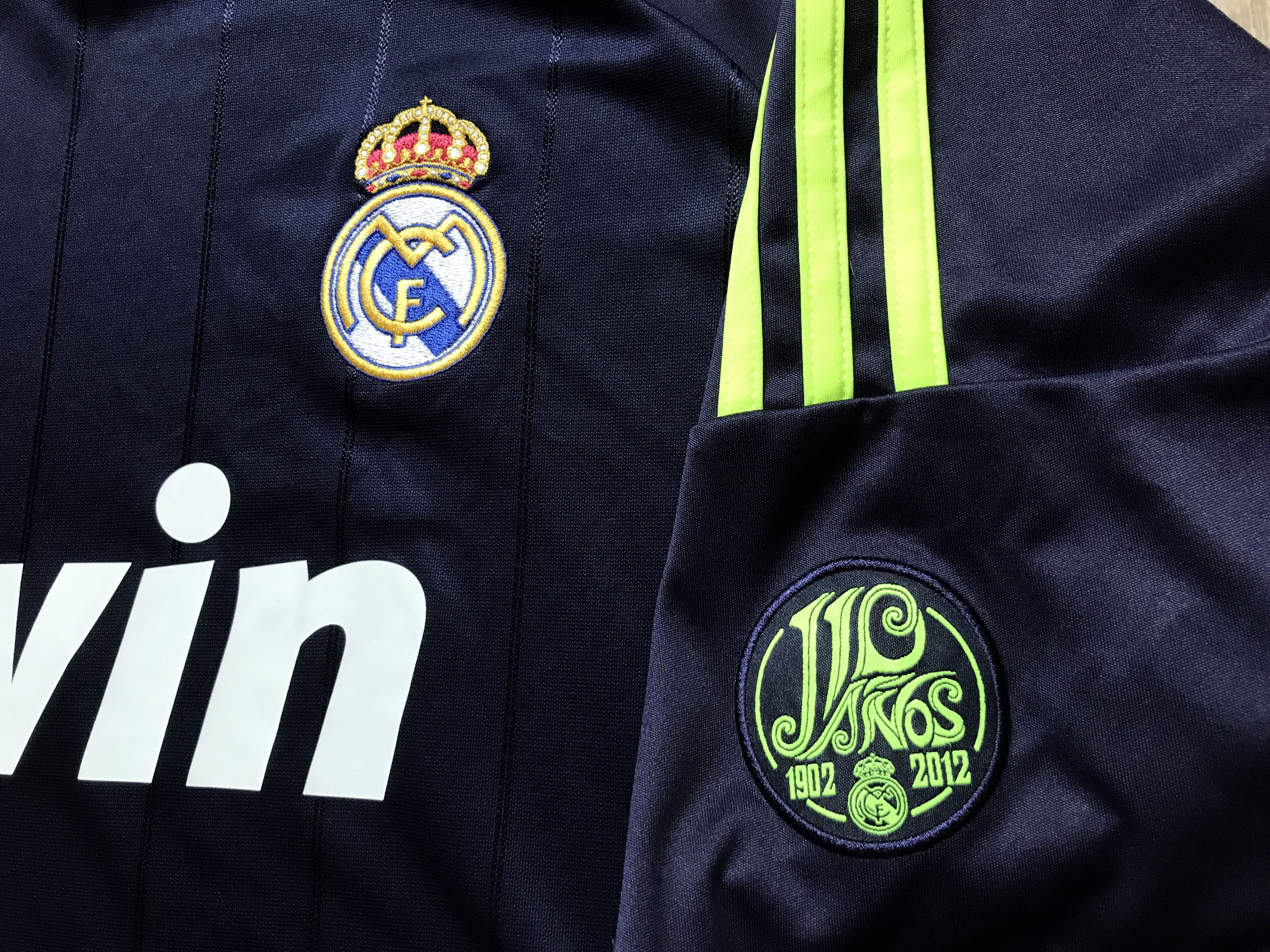 Adidas Adidas Real Madrid Away Football Shirt 2012-2013 Size US XXL / EU 58 / 5 - 4 Thumbnail