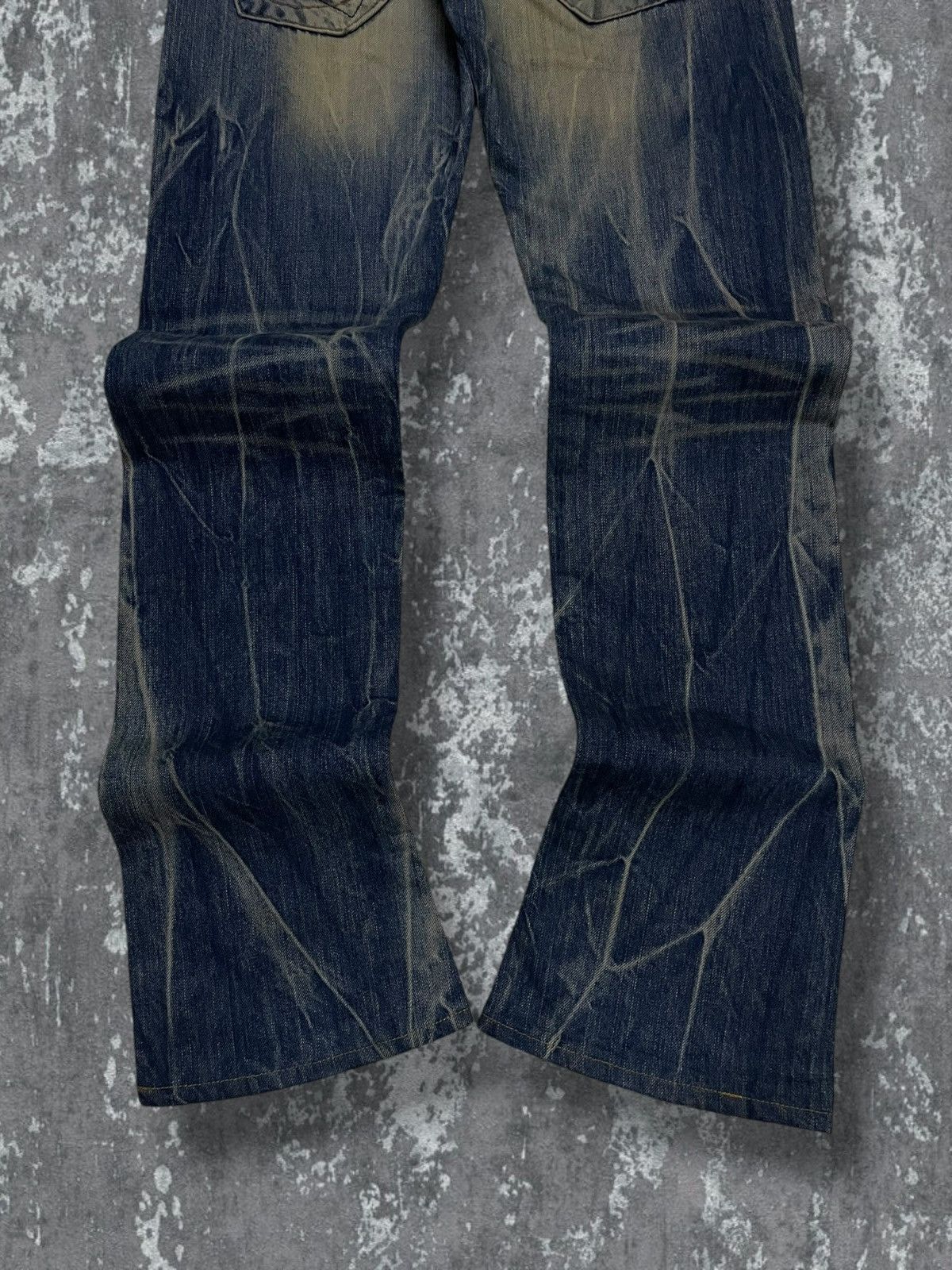 Tornado Mart Vintage 1990s Designer Japan Red Peppers Wax Distressed Size US 27 - 12 Thumbnail