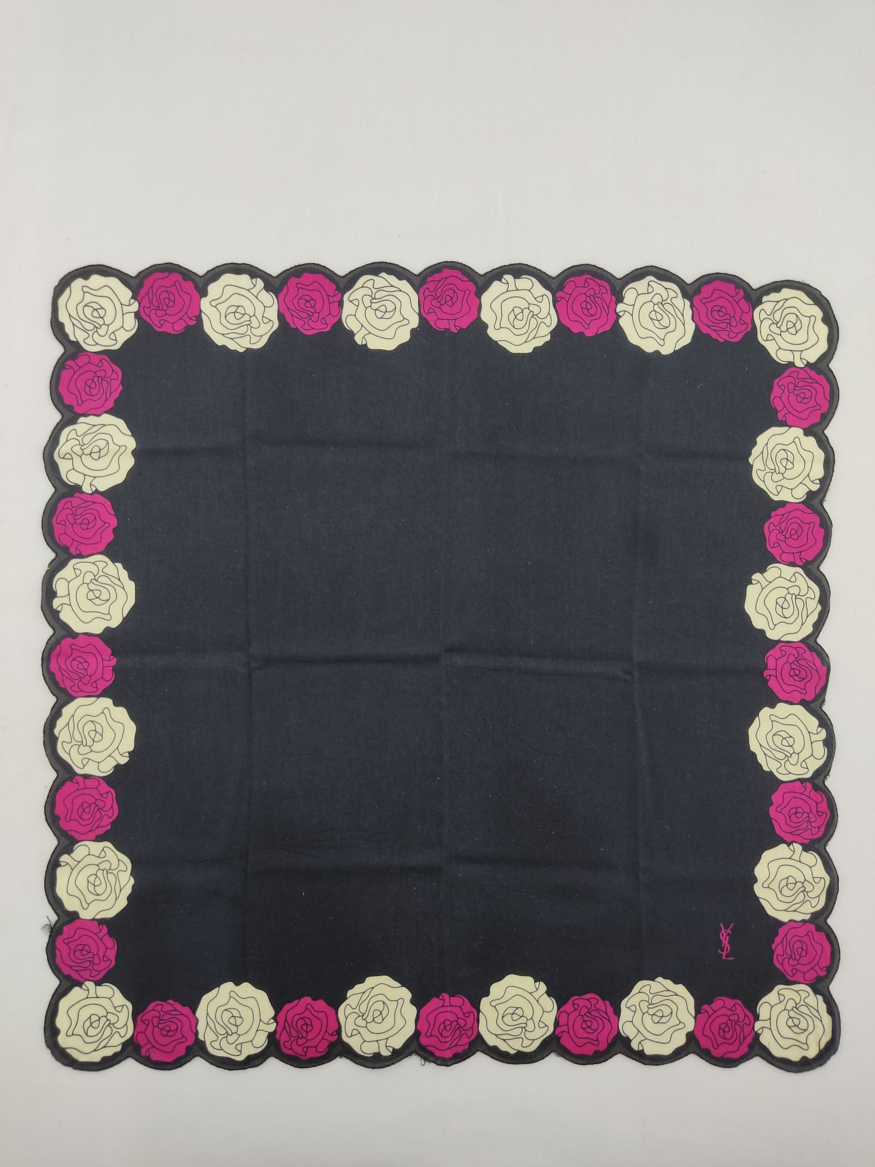 Vintage × Yves Saint Laurent Vintage Yves Saint Laurent Handkerchief / Neckwear / Bandana Size ONE SIZE - 3 Thumbnail