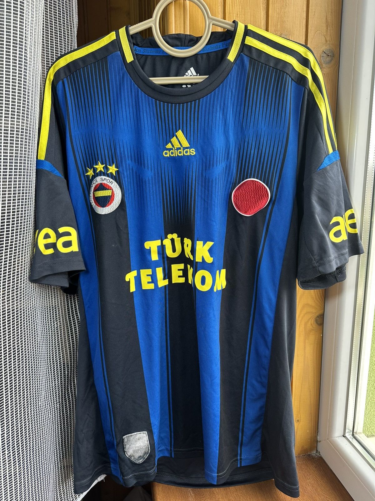 Adidas Fenerbahce Away Football Shirt 2012/13 Adidas Türk Telekom Size US L / EU 52-54 / 3 - 2 Thumbnail