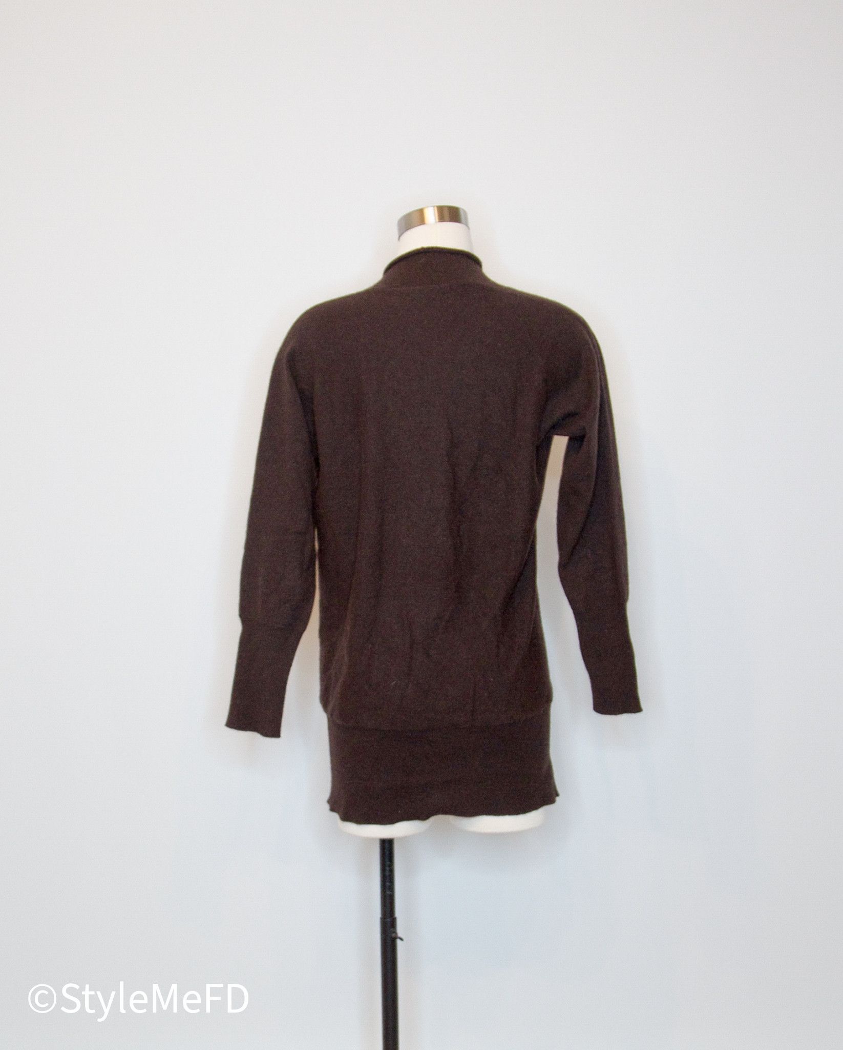Brunello Cucinelli Brunello Cucinelli 100% Cashmere V-Neck Pullover Sweater Size L / US 10 / IT 46 - 3 Thumbnail