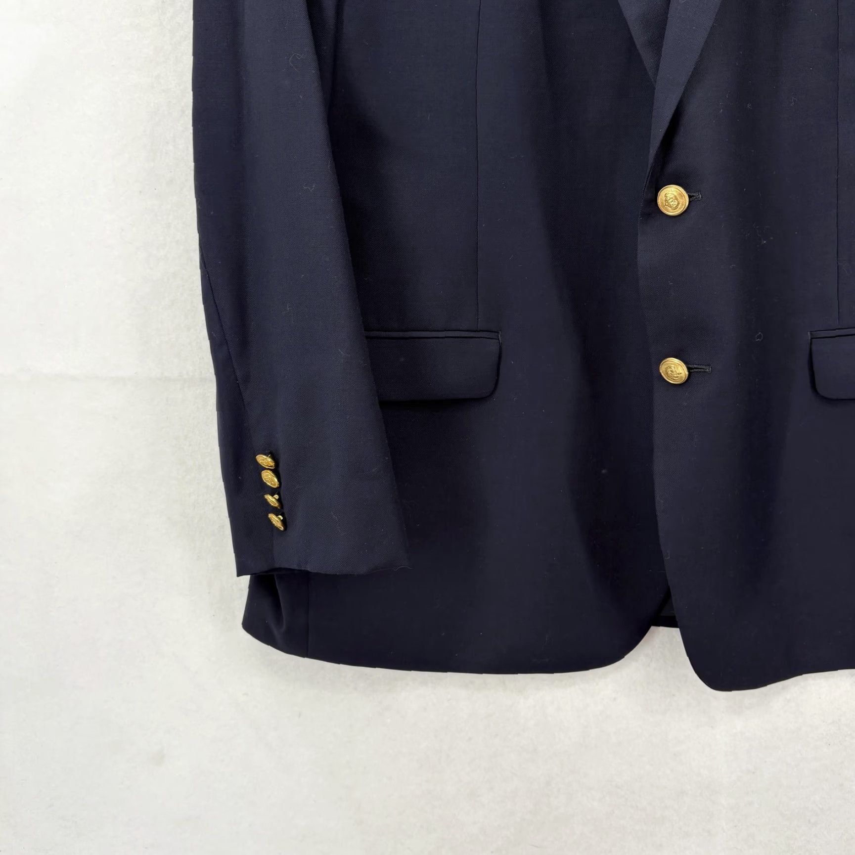 Ralph Lauren Lauren Ralph Lauren Blazer Mens 46R Navy Wool Gold Button Single-Breasted Notch 2-Piece 3-Button Inner Pockets Winter Business Formal Mens Size 46R - 3 Thumbnail
