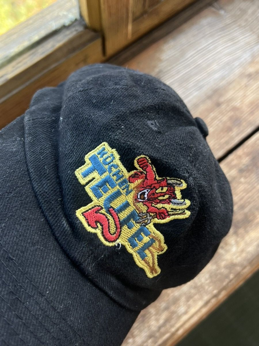 Vintage Vintage 90s Hat Kuchen Teufel Hunden Graphic Cap Black Size ONE SIZE - 8 Thumbnail