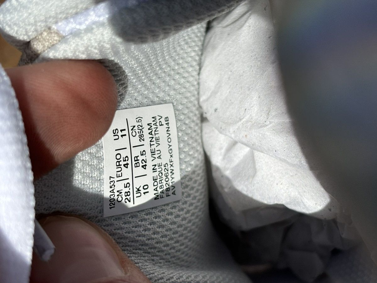Asics Asics Gel-Kayano 14 White Graphite Grey Size US 11 / EU 44 - 6 Thumbnail