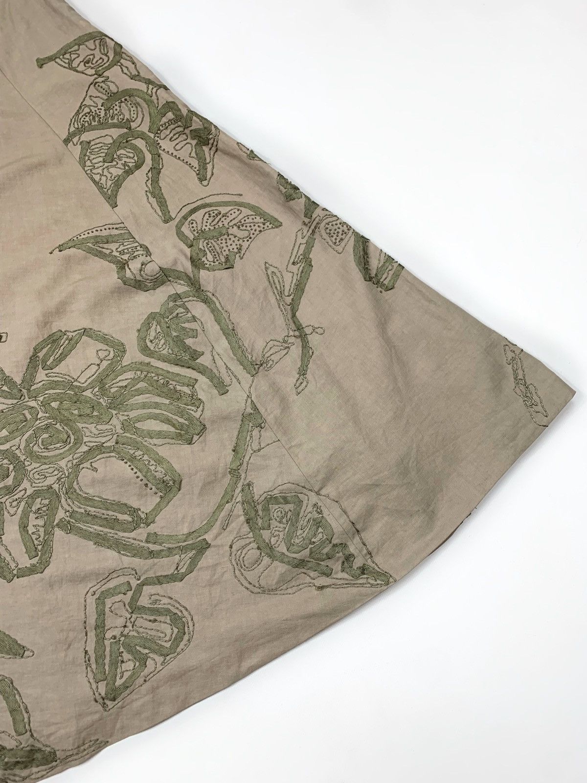 Dries Van Noten DRIES VAN NOTEN Embroidered flowers linen skirt 00s vintage Size 26" / US 2 / IT 38 - 8 Thumbnail