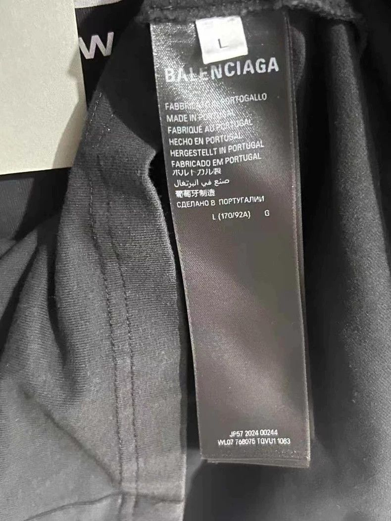 Balenciaga Balenciaga 3M Reflective Letter Print Short Sleeve T-Shirt Size US L / EU 52-54 / 3 - 4 Thumbnail