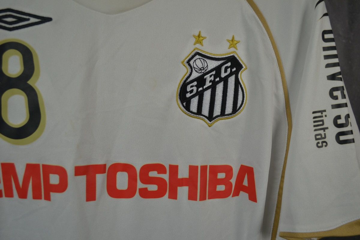 Umbro Vintage Santos FC Brazil 2007 2008 soccer jersey Umbro Size US L / EU 52-54 / 3 - 8 Thumbnail