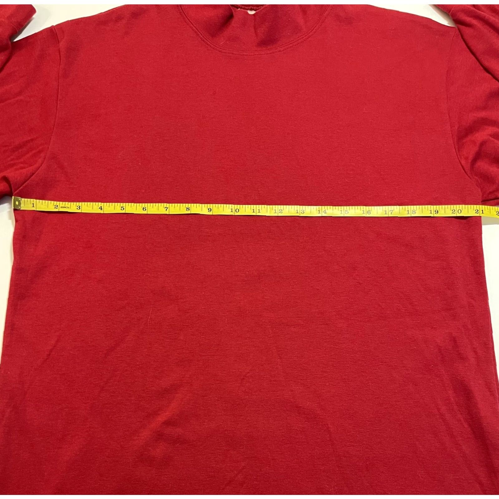 Vintage VINTAGE L.L. Bean Outdoor Shirt Mens Long Sleeve Mock Neck Pullover L Red 90s USA Size US L / EU 52-54 / 3 - 5 Thumbnail