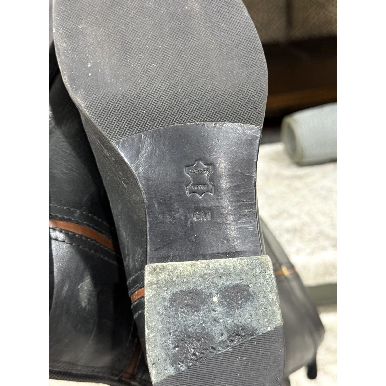 Tory Burch Tory Burch Juliet 30 Mm Black Almond Equestrian Calf Riding Boots 6M Women Boots Leather Black 6 M Equestrian Style Size US 6 / IT 36 - 6 Thumbnail