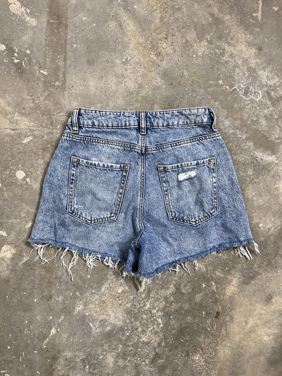 Other Avery & Co. Denim Mini Shorts Size 1 Womens Size 26" / US 2 / IT 38 - 1 Thumbnail