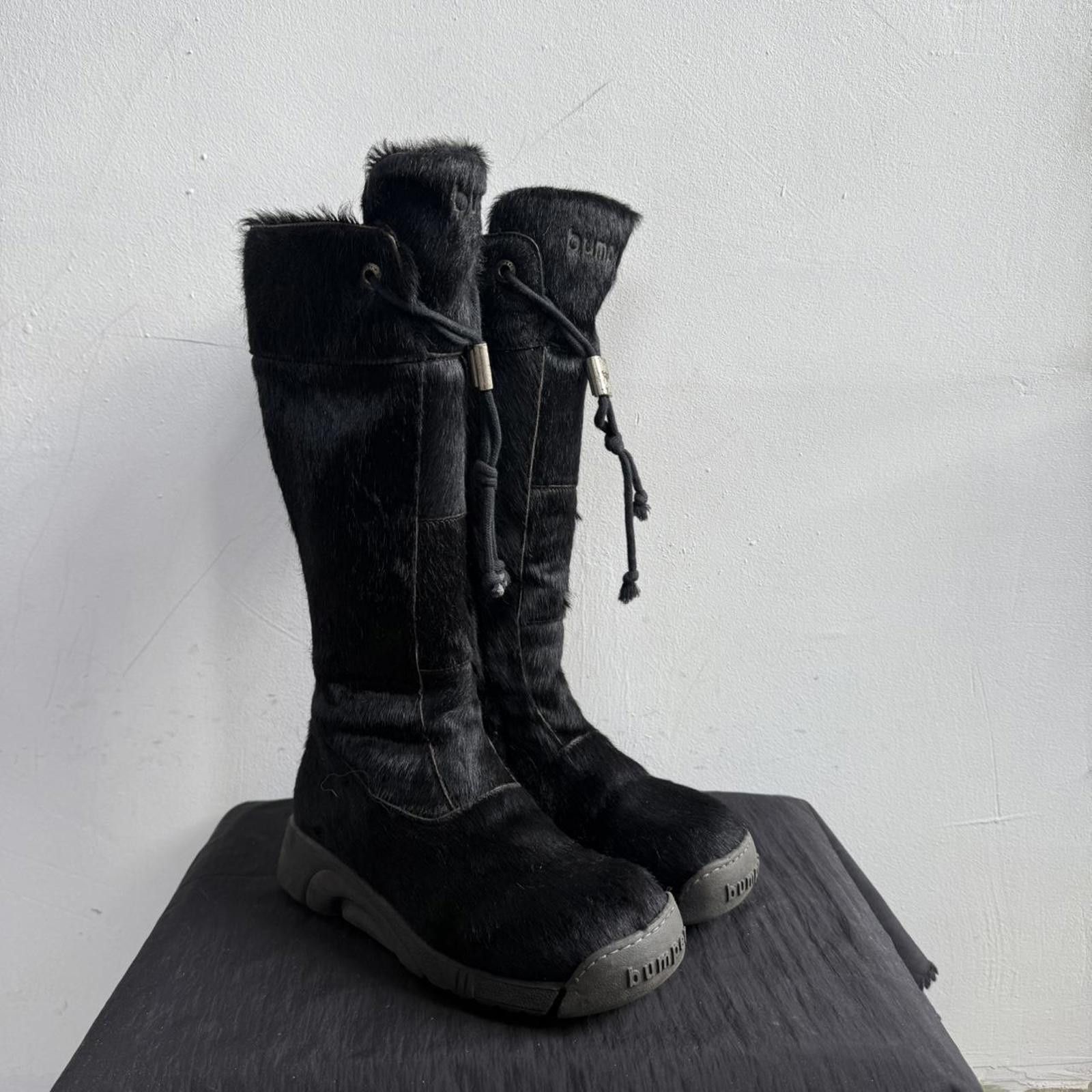 Women's Black Boot