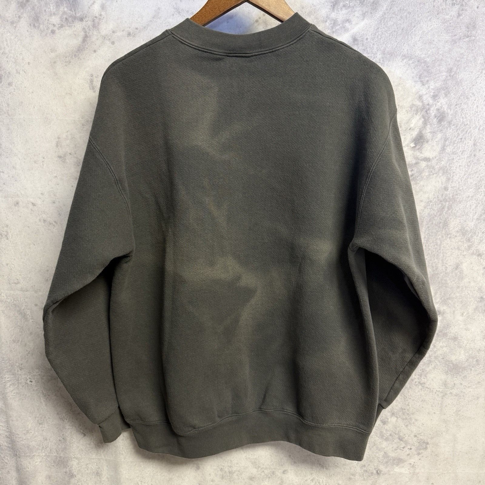 Disney Vintage Disney Grumpy Sweatshirt Adult Large Gray Crew Neck Size US L / EU 52-54 / 3 - 3 Thumbnail