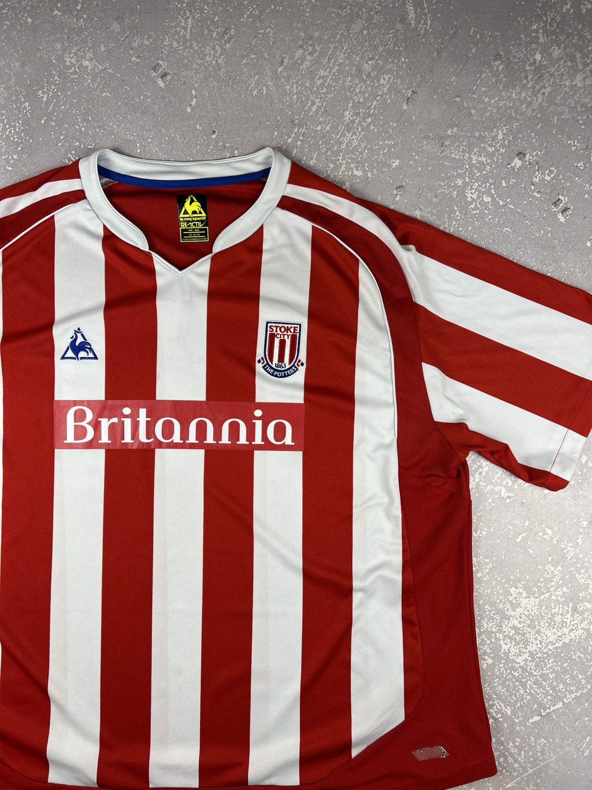 Le Coq Sportif 2009-2010 Le Coq Sportif Stoke City Home Soccer Jersey 3XL Size US XXL / EU 58 / 5 - 2 Thumbnail