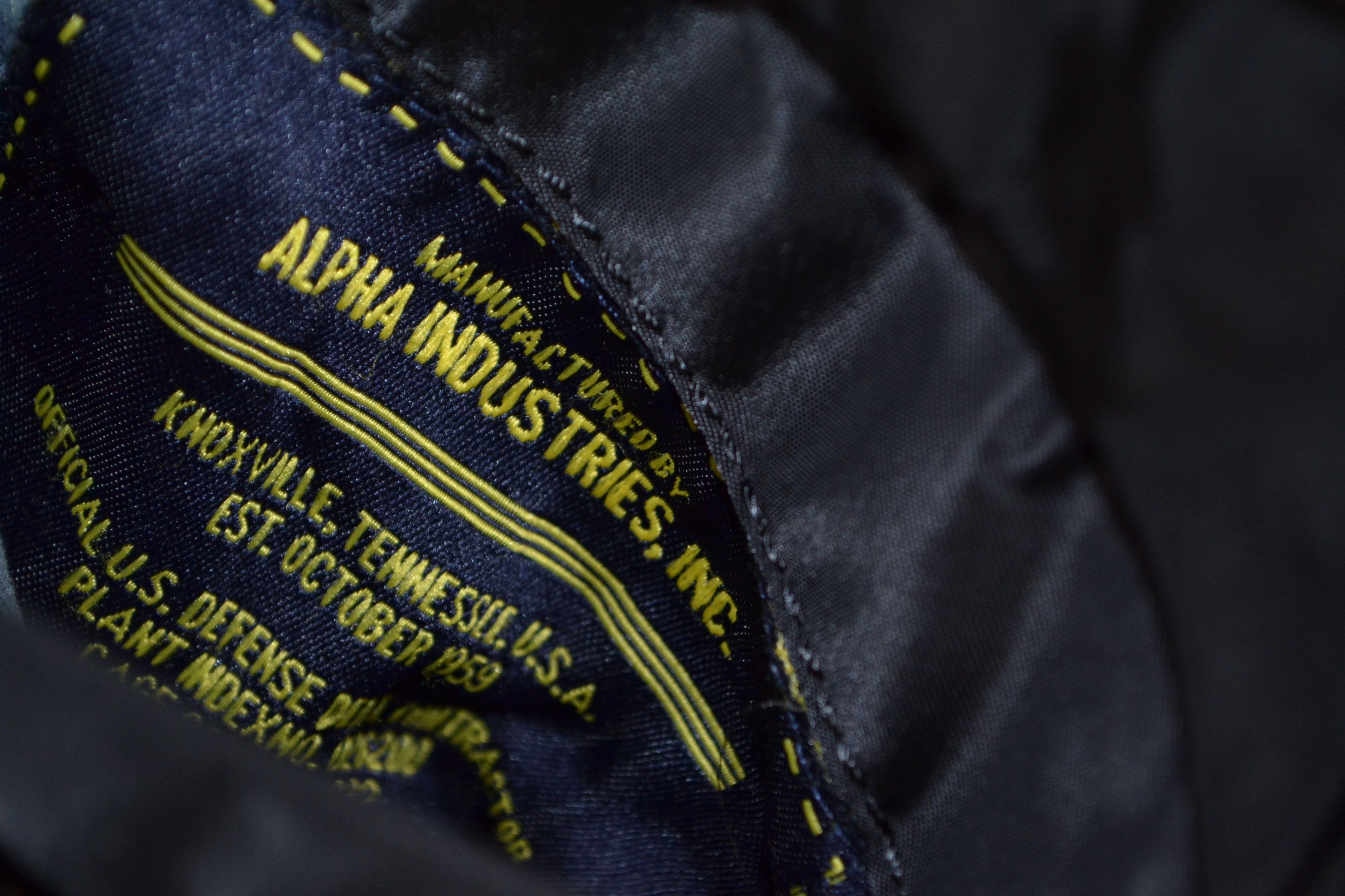 Alpha Industries Alpha Industries S size Black Reversible MA-1 Bomber Jacket Size US S / EU 44-46 / 1 - 7 Thumbnail