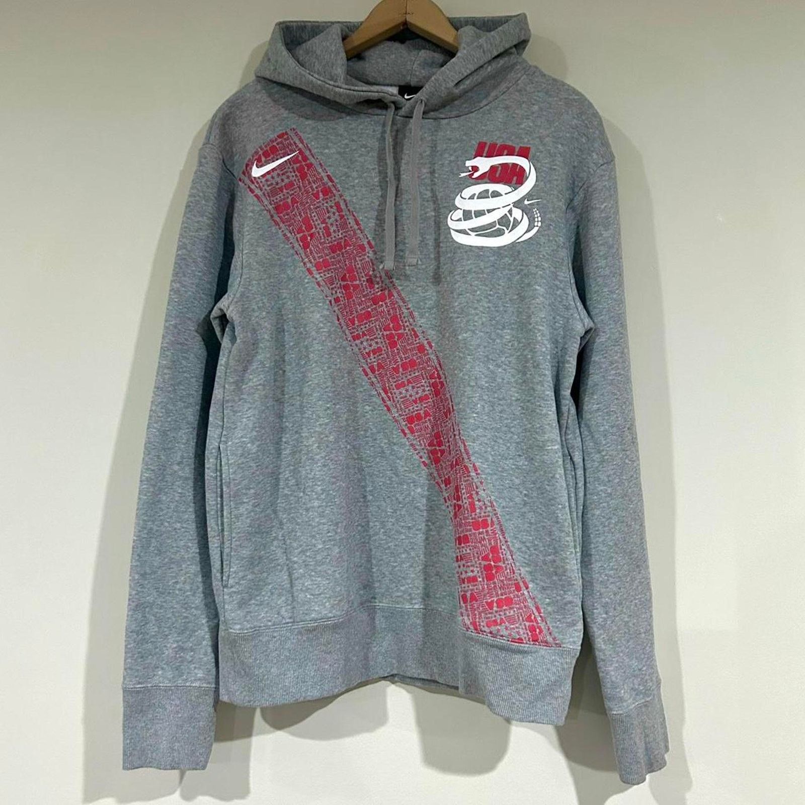 Nike Nike United States Soccer Snake Cobra Hoodie Size US S / EU 44-46 / 1 - 1 Thumbnail