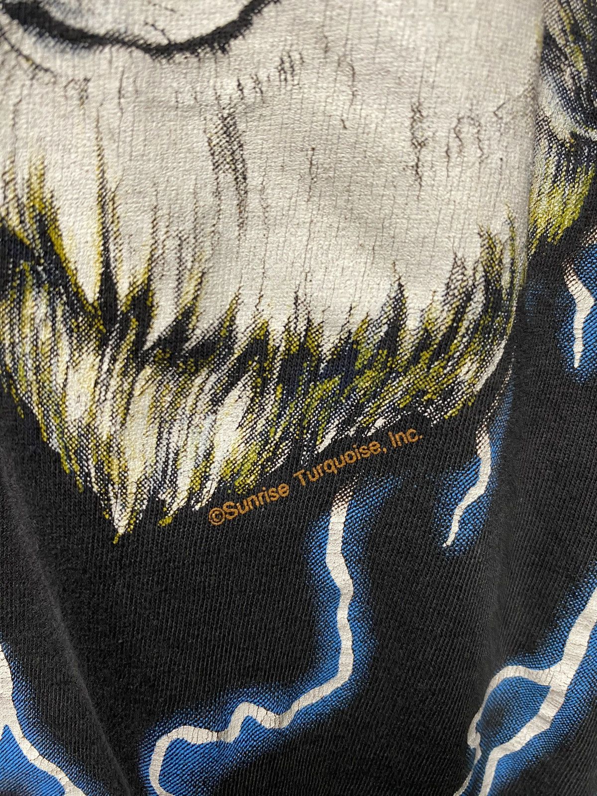 Vintage Vintage 90’s American Thunder Wolf T-Shirt Vtg Adult Medium Size US M / EU 48-50 / 2 - 5 Thumbnail