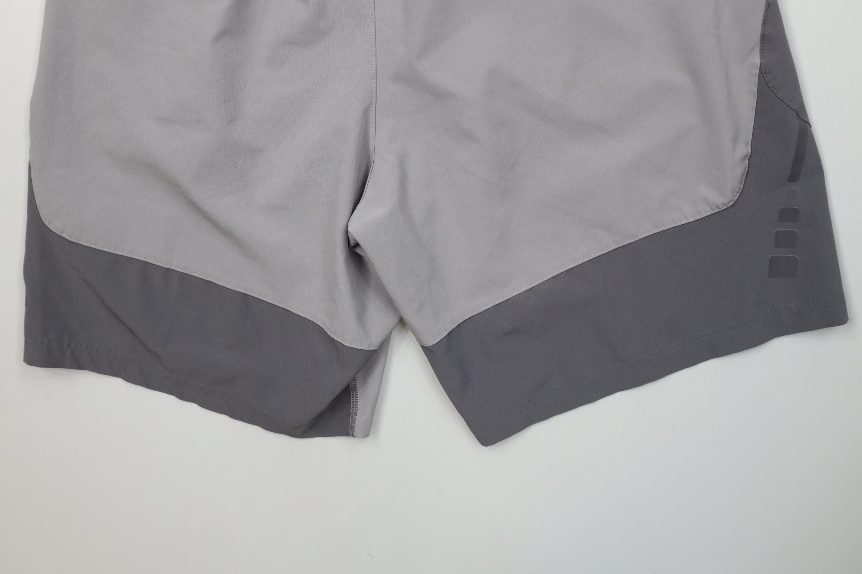 Nike Nike 9" Ultimate Flex Woven Training Gym Shorts Gray Size US 32 / EU 48 - 14 Thumbnail